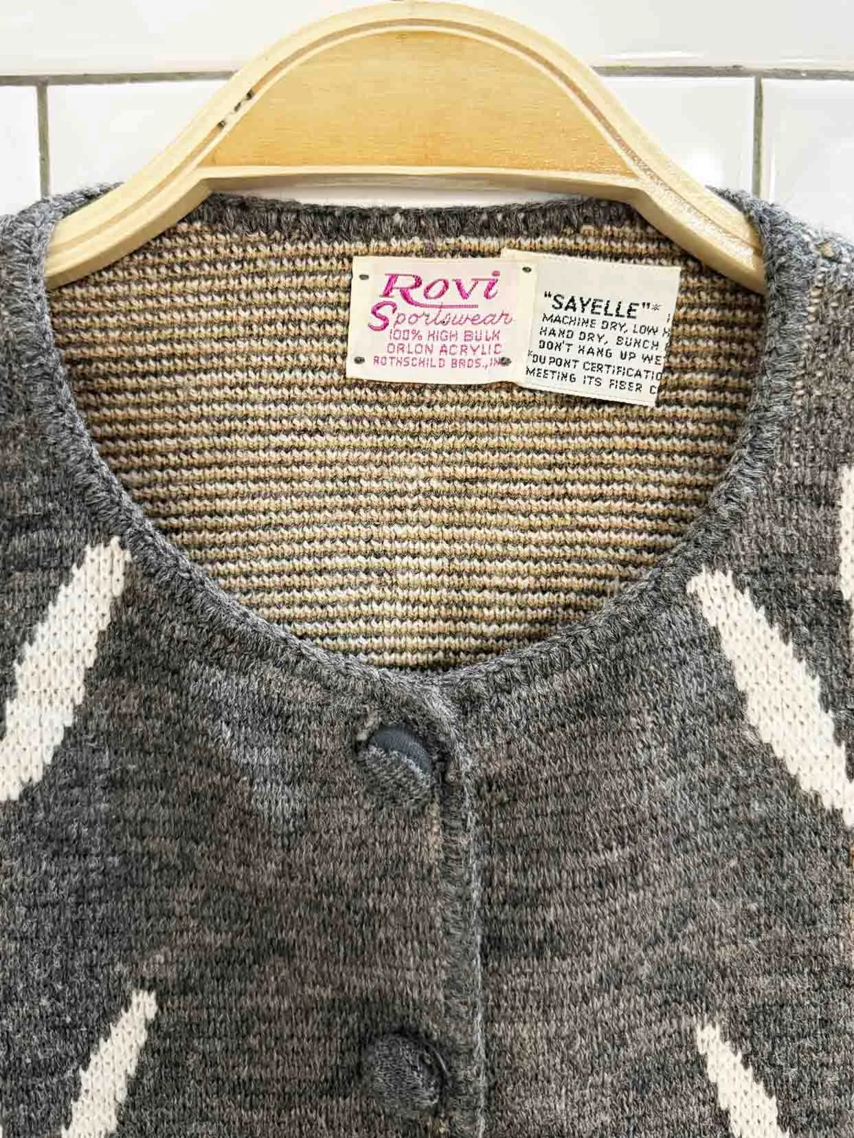 vintage 60s rovi botanical leaf knit boxy cardigan | sayelle sold by Good Market Thrift Store product image thumbnail 4