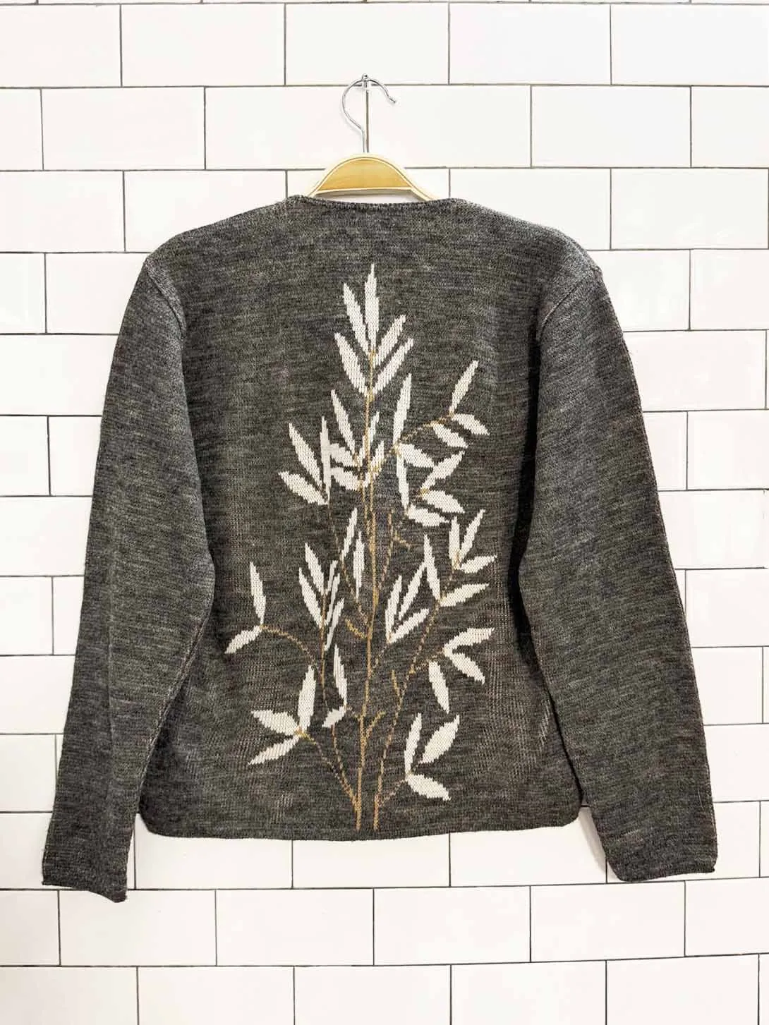 vintage 60s rovi botanical leaf knit boxy cardigan | sayelle sold by Good Market Thrift Store product image thumbnail 5