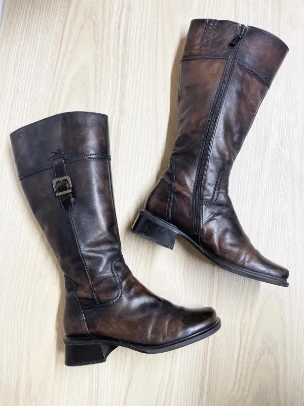 y2k spring leather square tow low heel tall boots sold by Good Market Thrift Store