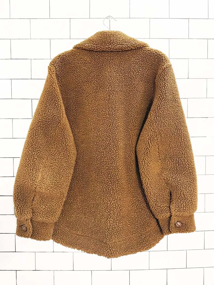 h&m faux shearling boxy fleece teddy coat sold by Good Market Thrift Store product image thumbnail 5