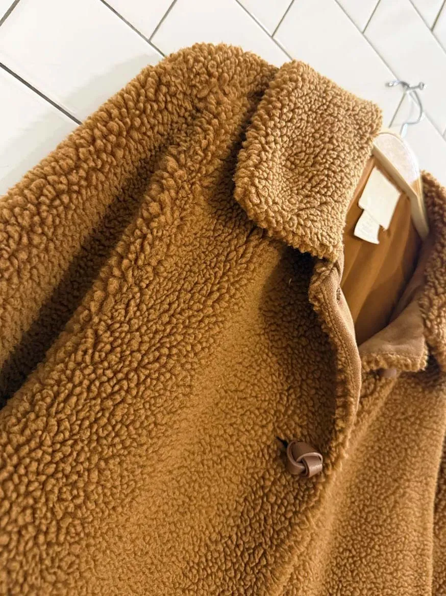 h&m faux shearling boxy fleece teddy coat sold by Good Market Thrift Store product image thumbnail 2
