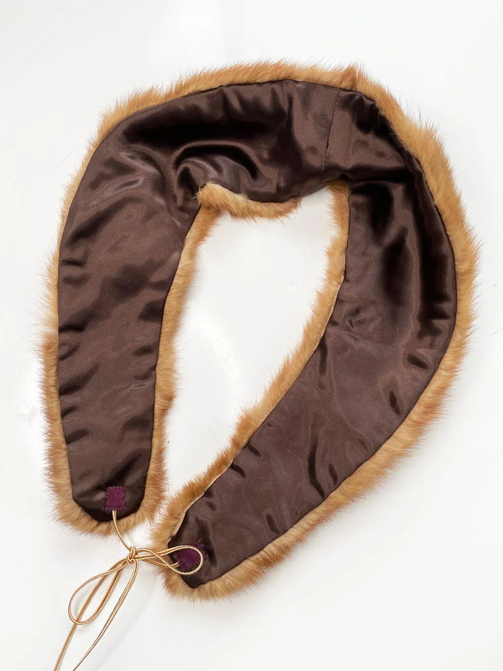 vintage 50s mink fur tie collar sold by Good Market Thrift Store product image thumbnail 5