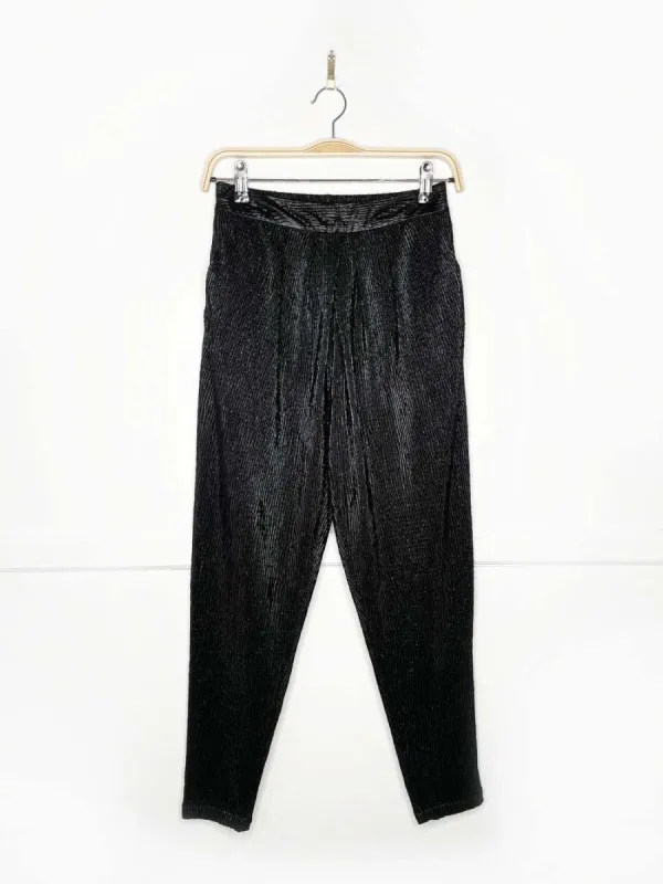only pleated crinkle shine ankle pant sold by Good Market Thrift Store