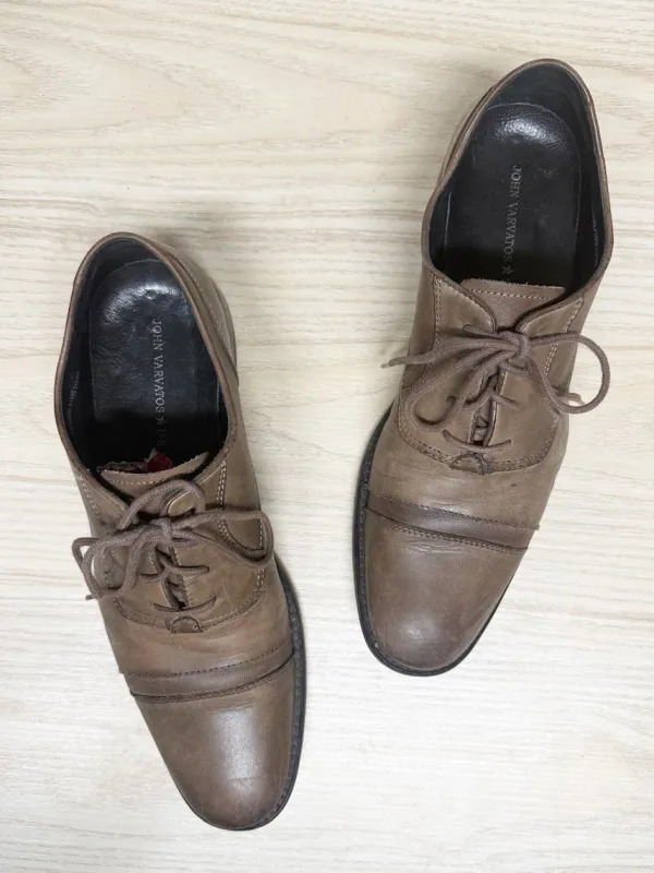 john varvatos luxe leather cap toe oxford dress shoes made by Good Market Thrift Store
