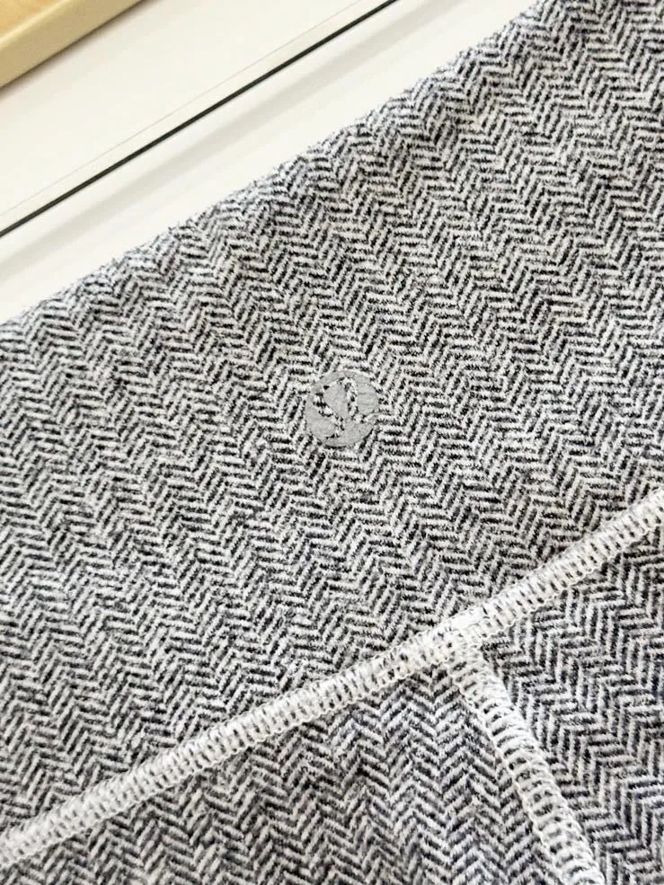 lululemon herringbone wunder under leggings | luon 25" sold by Good Market Thrift Store product image thumbnail 3