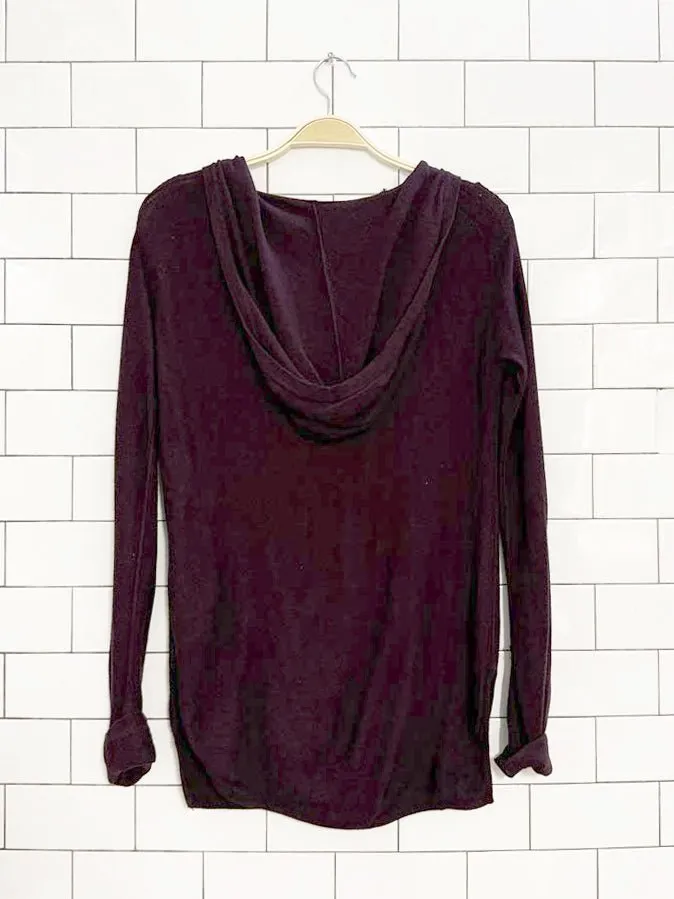 wilfred free cashmere-blend hooded knit sweater | aritzia sold by Good Market Thrift Store product image thumbnail 4