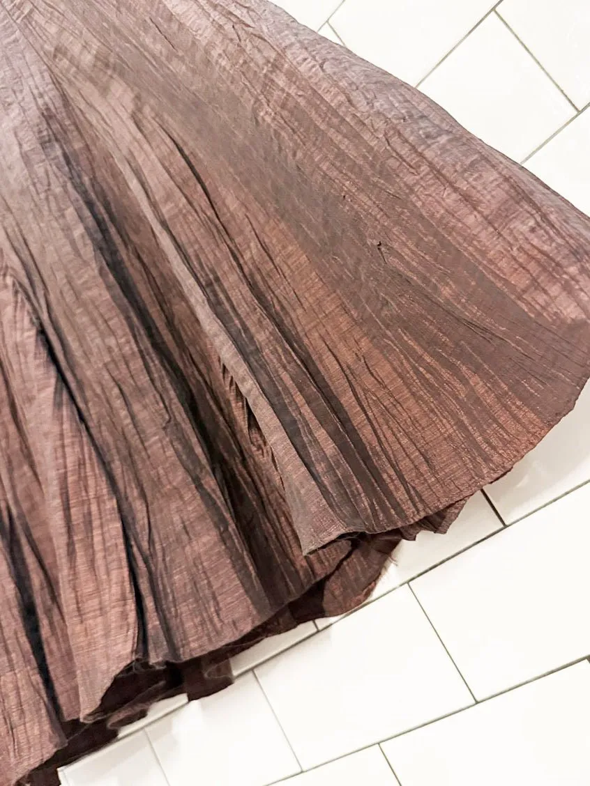 vintage 00s laura crinkled metallic knee-length skirt sold by Good Market Thrift Store product image thumbnail 2