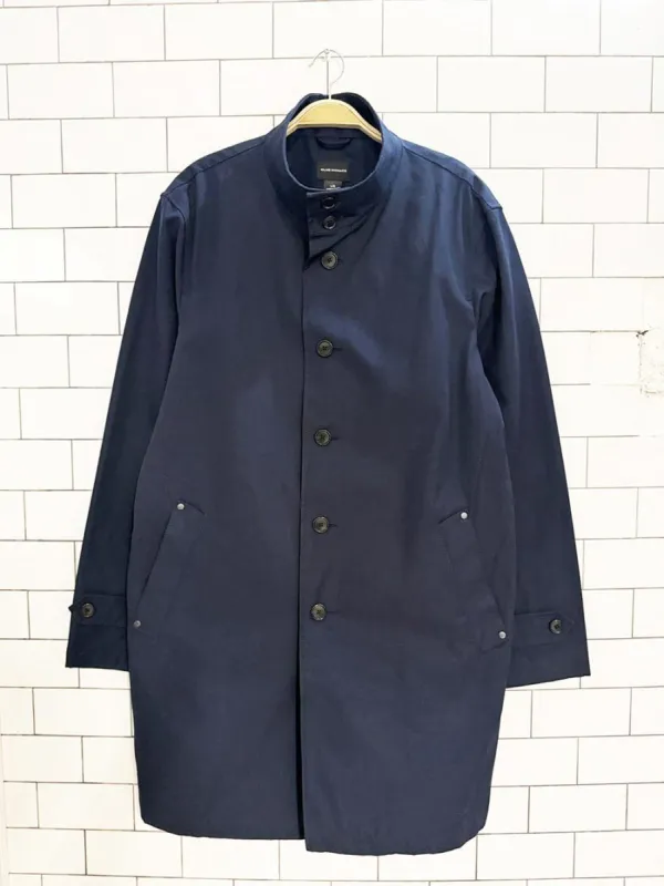 club monaco minimal full button spring jacket made by Good Market Thrift Store