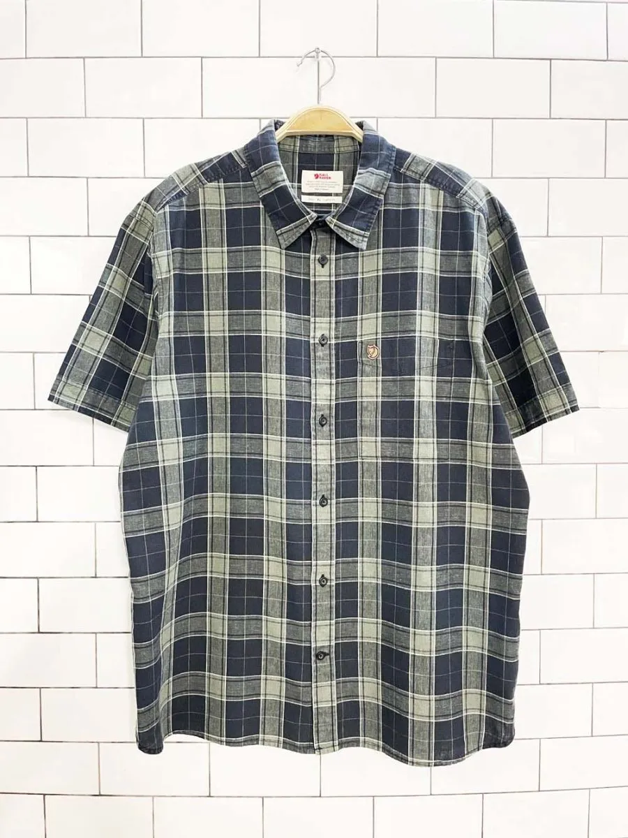 fjallraven ovik hemp-blend travel full button shirt | comfort fit sold by Good Market Thrift Store
