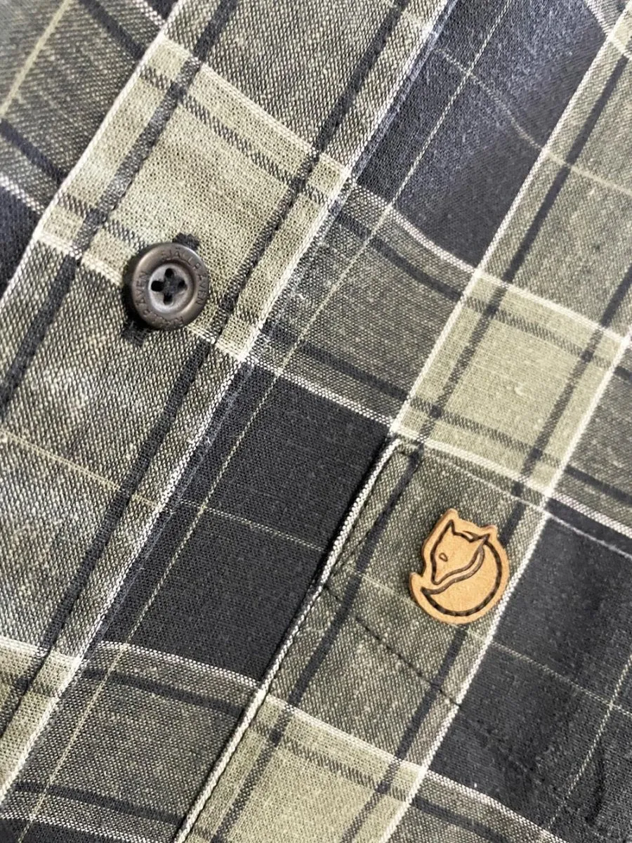 fjallraven ovik hemp-blend travel full button shirt | comfort fit sold by Good Market Thrift Store product image thumbnail 2