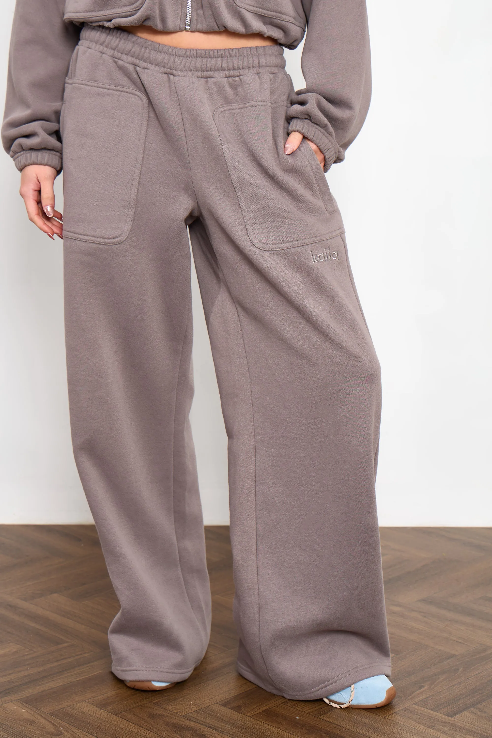 Kaiia Pocket Detail Mid Rise Wide Leg Joggers Silver Grey sold by Kaiia the label product image thumbnail 3