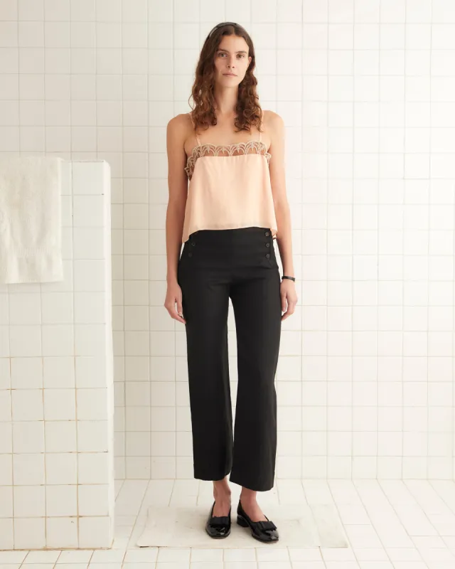 Half Shell Tank made by BODE