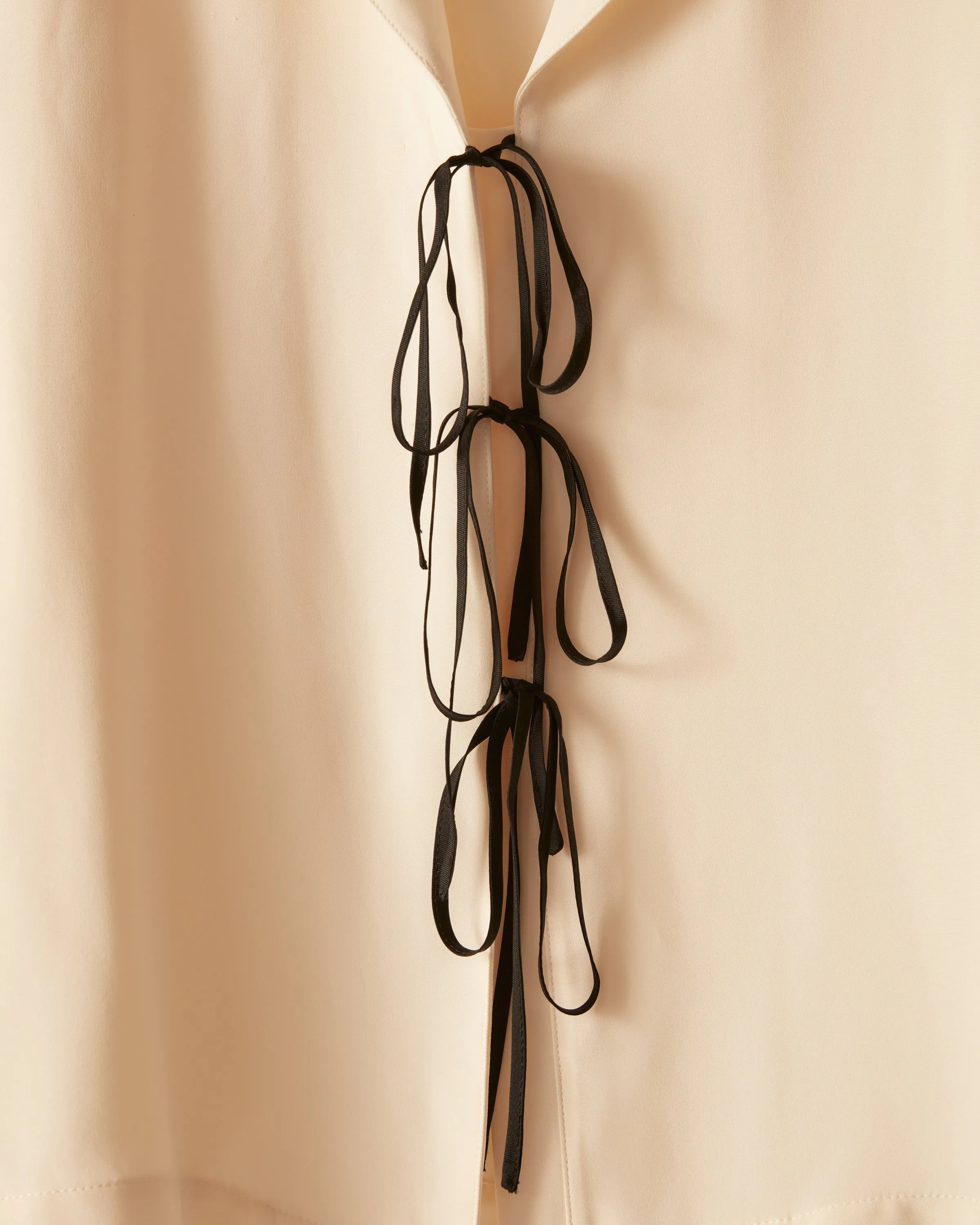 Micro Tie Long Sleeve Shirt - Cream Black sold by BODE product image thumbnail 3