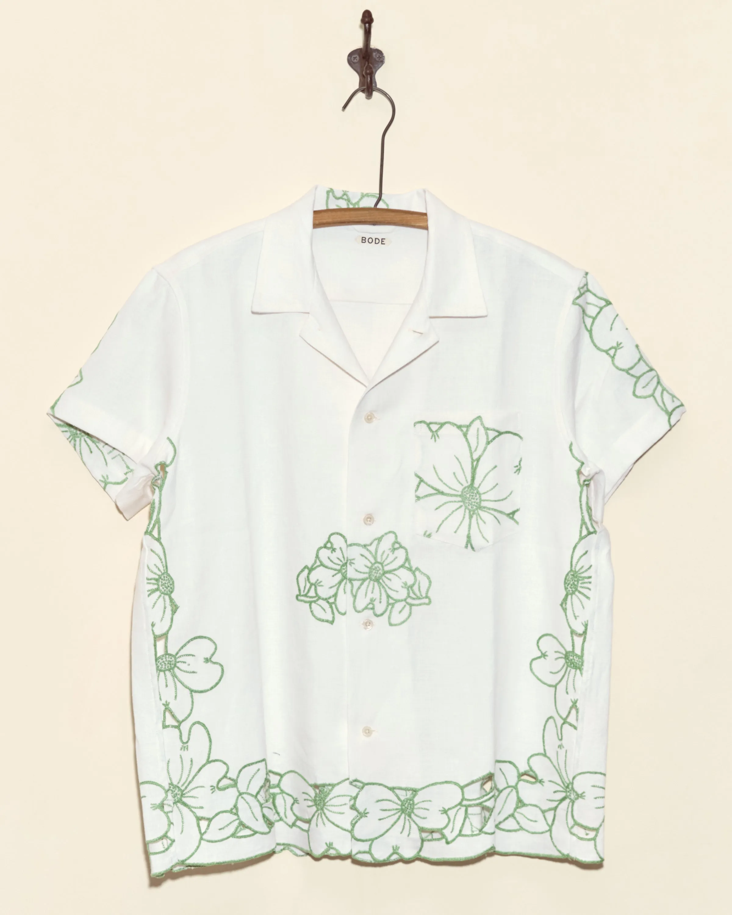 Dogwood Green Short Sleeve Shirt - L sold by BODE