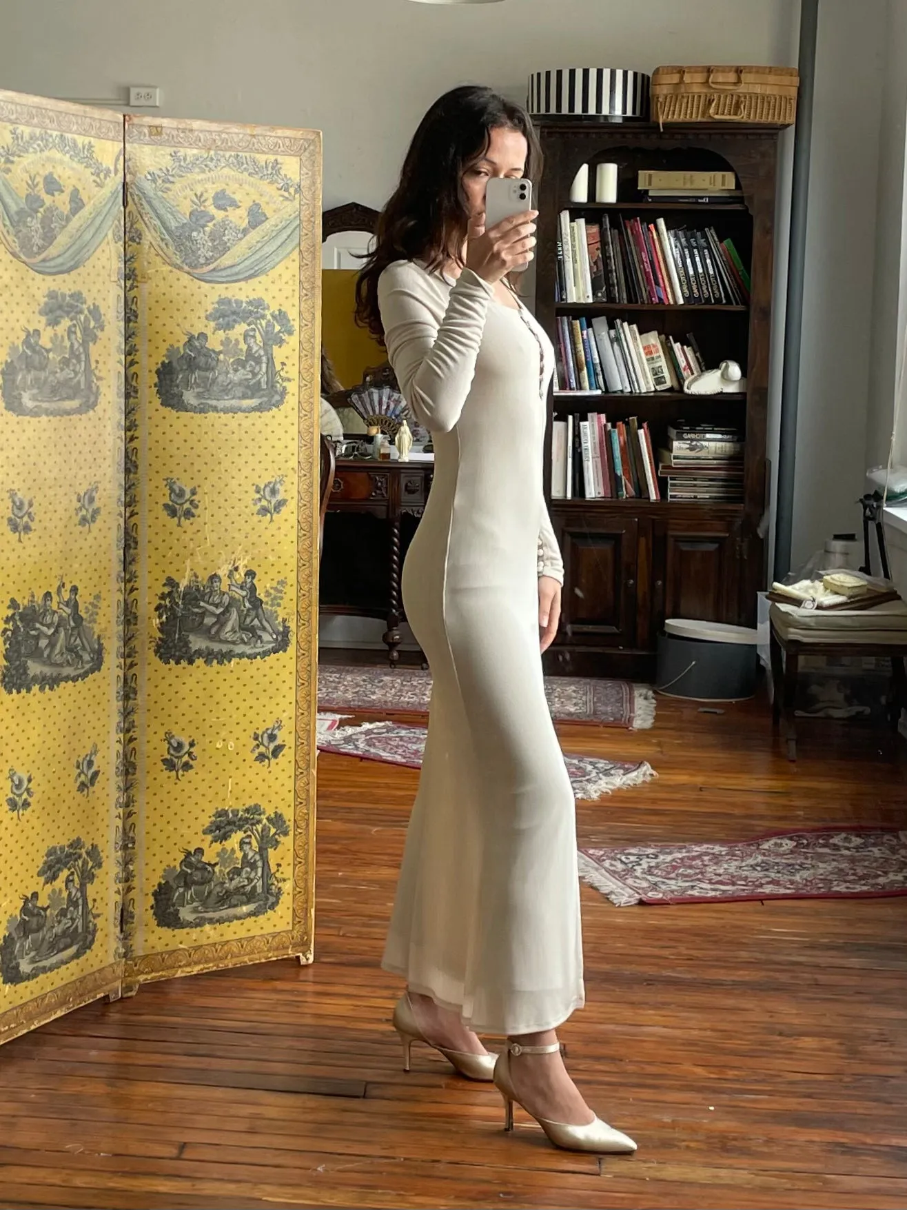 Sample Long Sleeve Supermodel Dove XS sold by Mirror Palais product image thumbnail 2