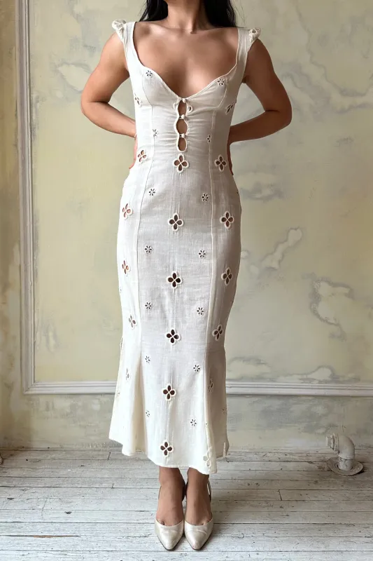 Sample Maria Dress in Leite made by Mirror Palais