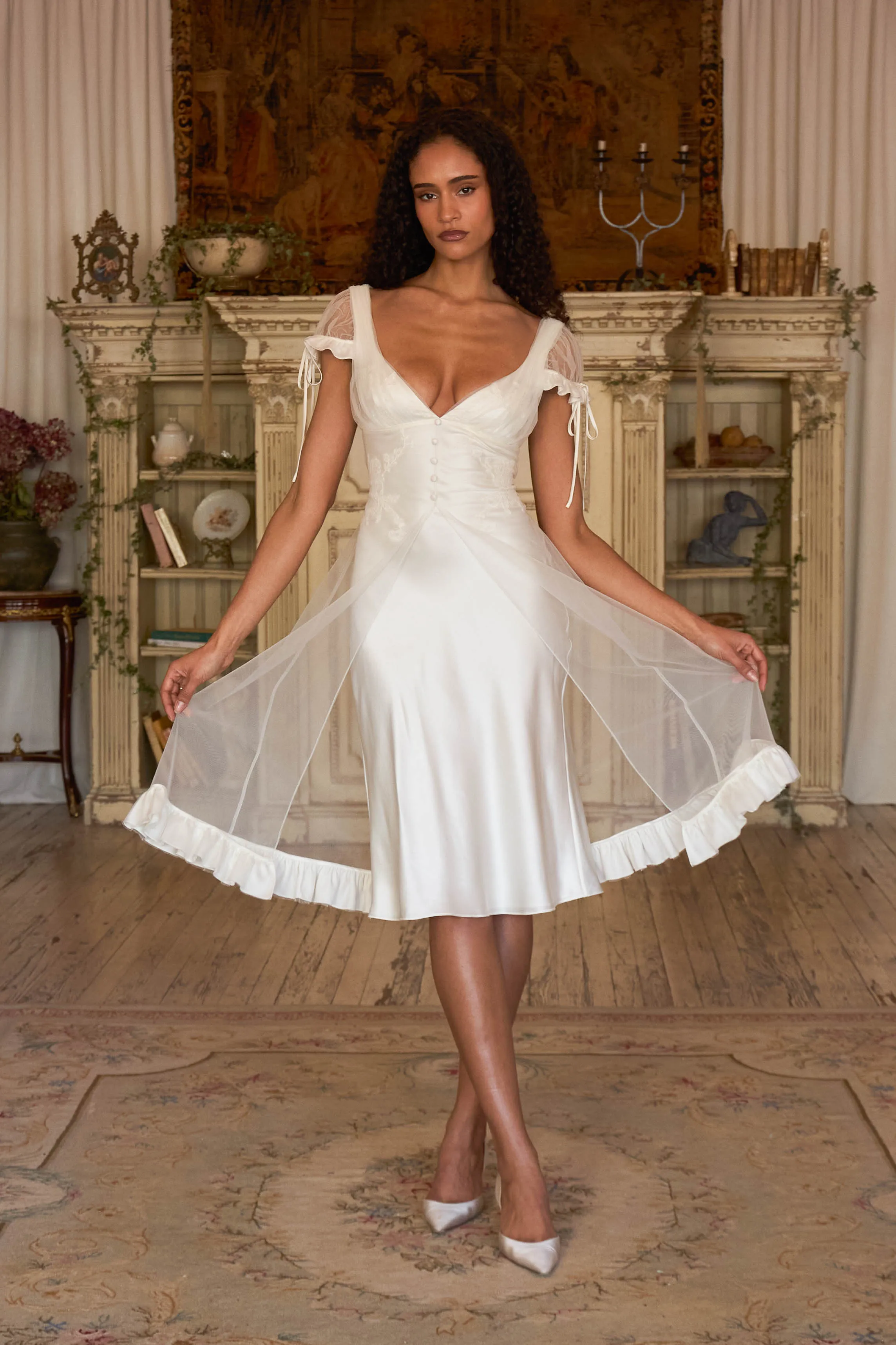 Candlelit Lady Dress in Pearl sold by Mirror Palais product image thumbnail 2