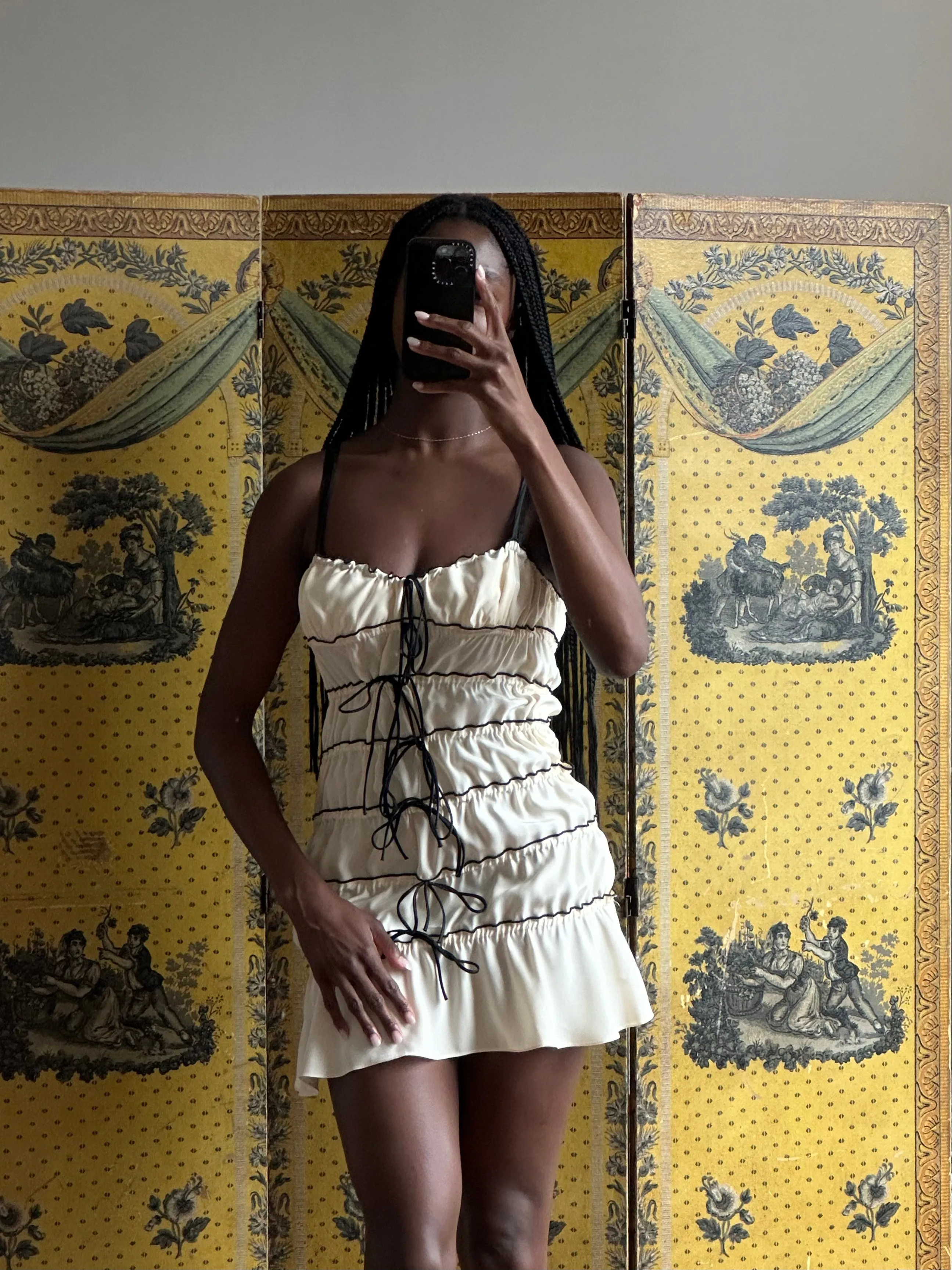 Sample Ruffle Tunnel Mini Shell sold by Mirror Palais product image thumbnail 2