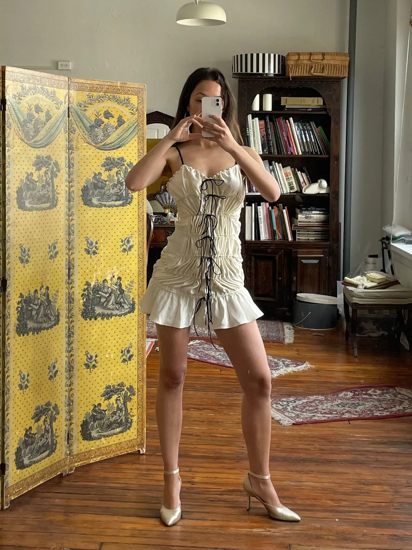 Sample Ruffle Tunnel Mini Shell XS sold by Mirror Palais