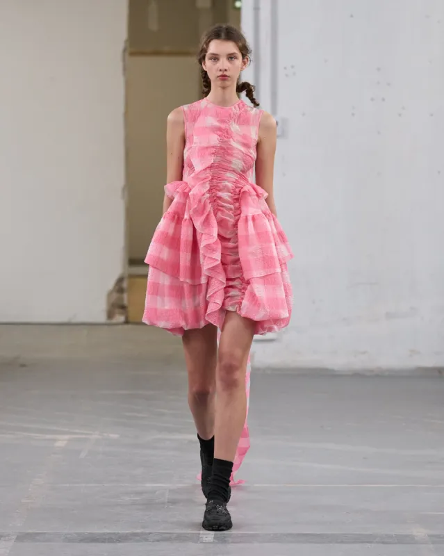 GISELLE | DRESS GINGHAM JACQUARD SORBET PINK made by Cecilie Bahnsen
