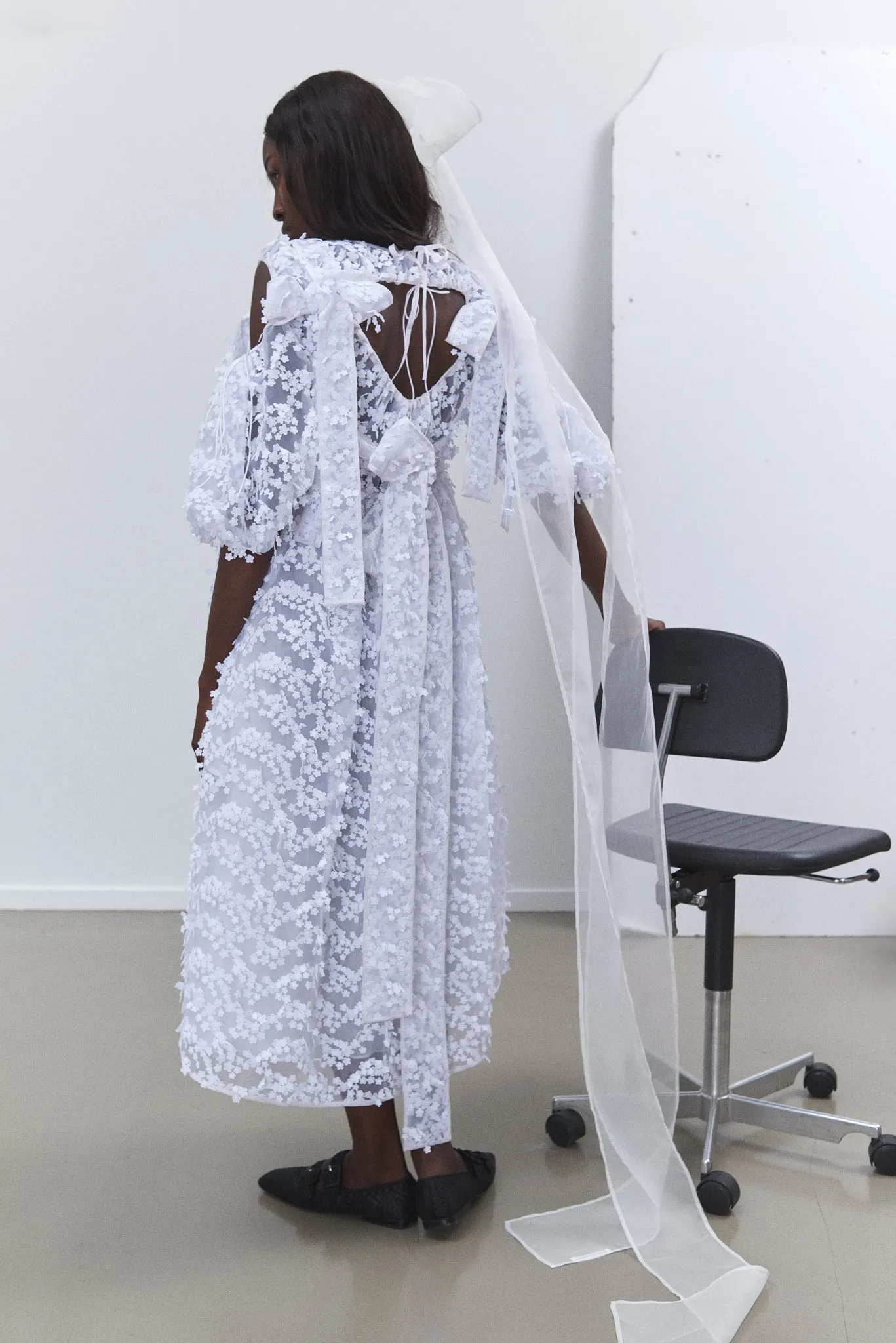 JEZABEL | DRESS DAISY APPLIQUE ORGANZA WHITE BRIDAL sold by Cecilie Bahnsen product image thumbnail 2