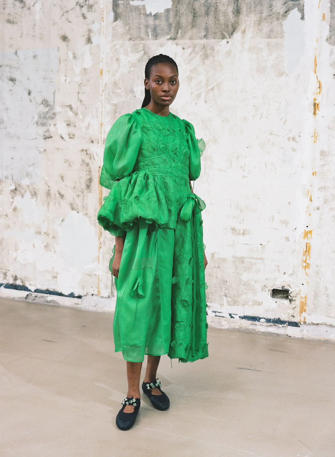 FINNEGAN | DRESS TUNDRA ORG. PATCHES EMERALD GREEN sold by Cecilie Bahnsen product image thumbnail 4