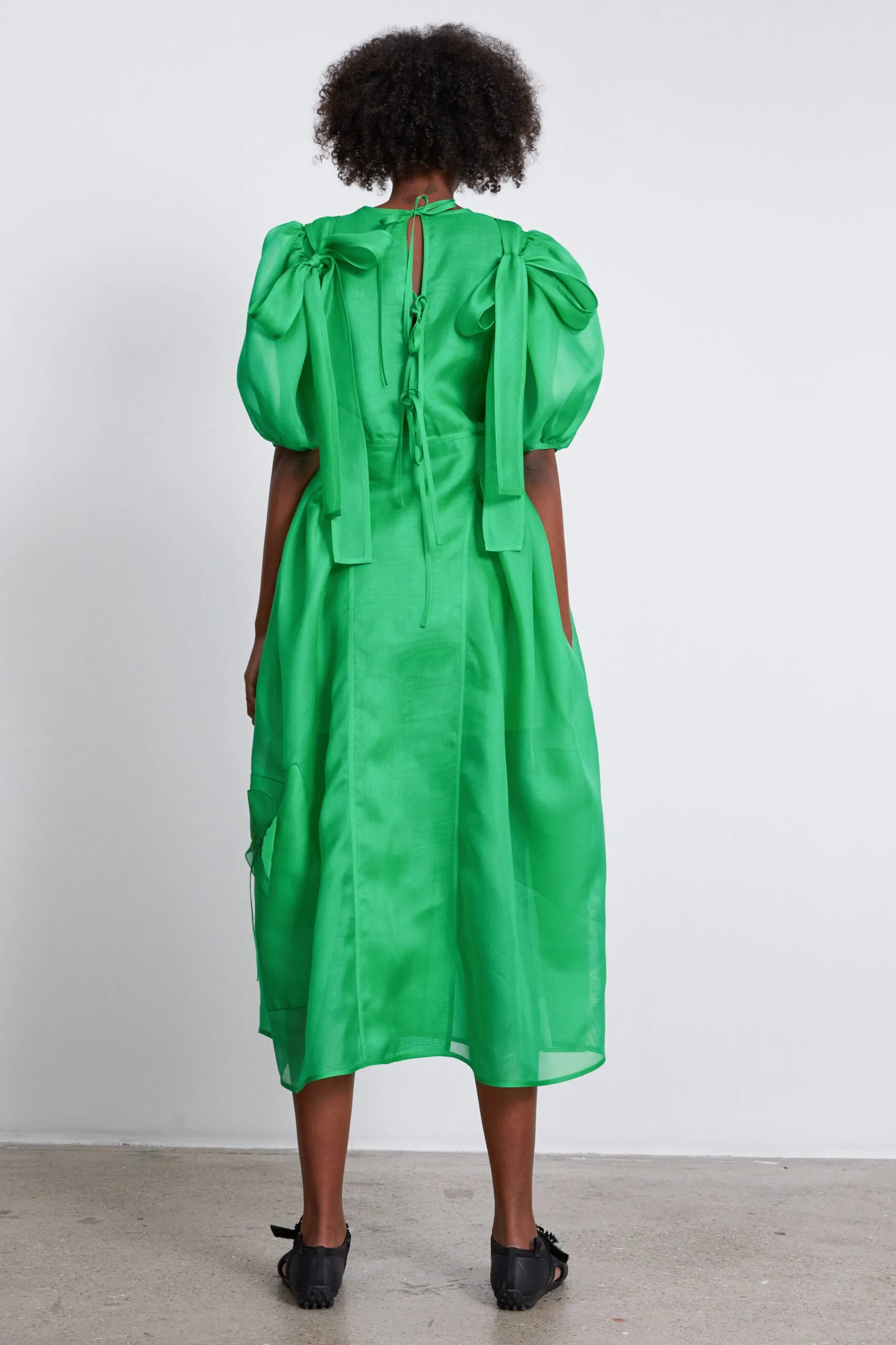 FINNEGAN | DRESS TUNDRA ORG. PATCHES EMERALD GREEN sold by Cecilie Bahnsen product image thumbnail 2