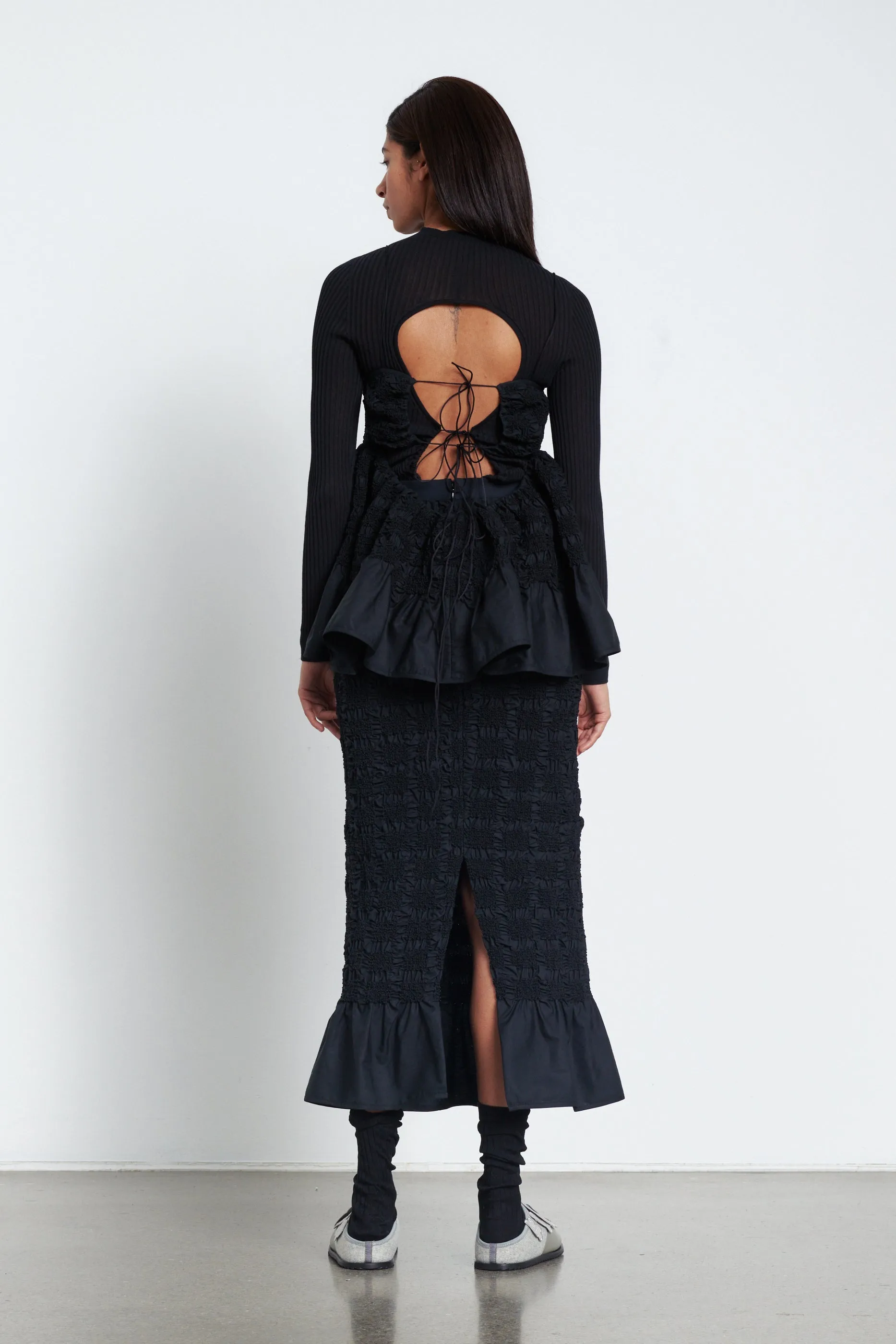 USIAH | TOP GRAPHENE SMOCK COT. BLACK | Parallel