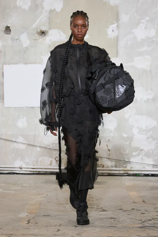 APRIL | SKIRT KIRI EMBROIDERY BLACK made by Cecilie Bahnsen