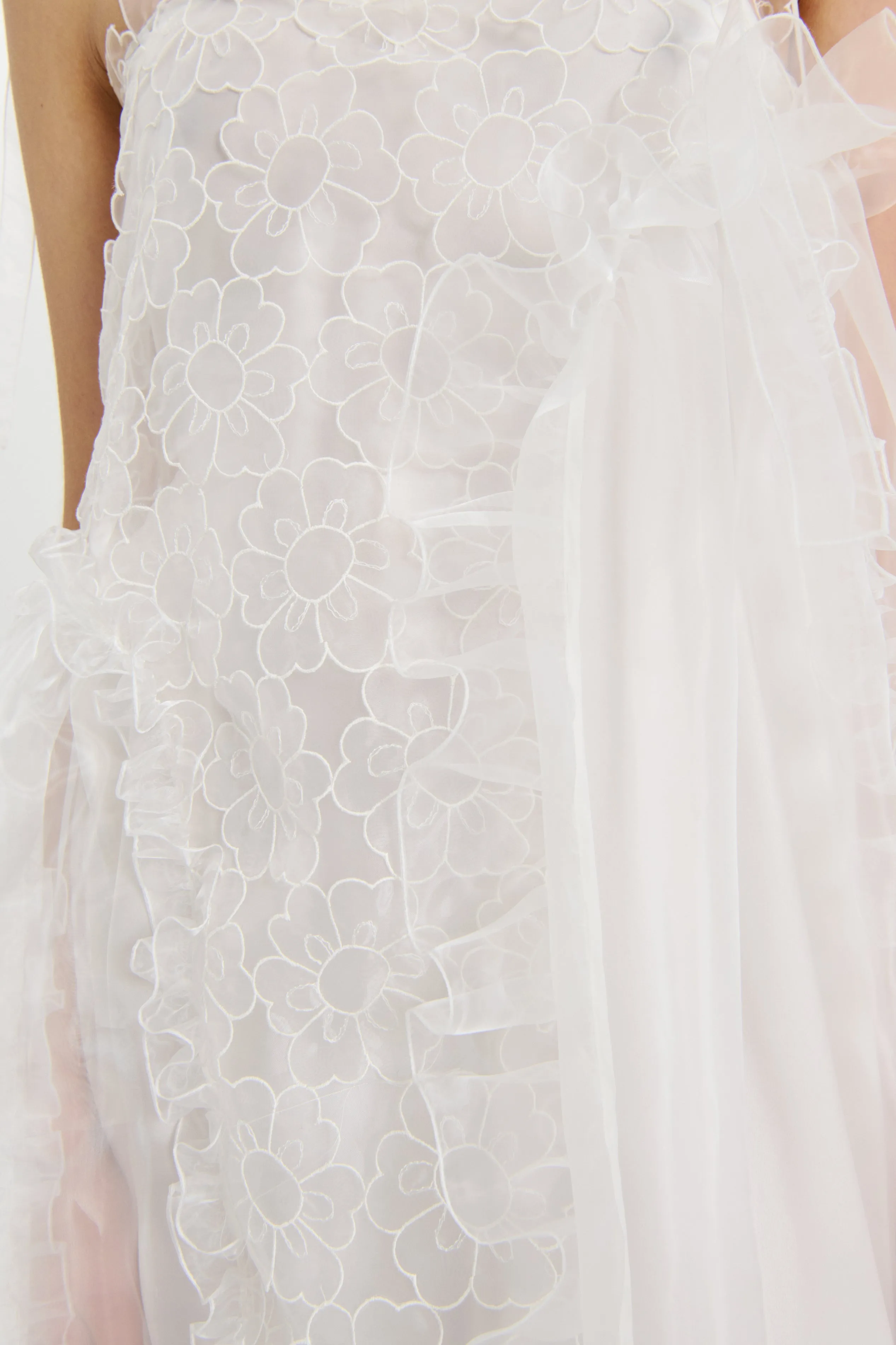 OSWALD | DRESS MAGNOLIA EMBROIDERY WHITE sold by Cecilie Bahnsen product image thumbnail 4