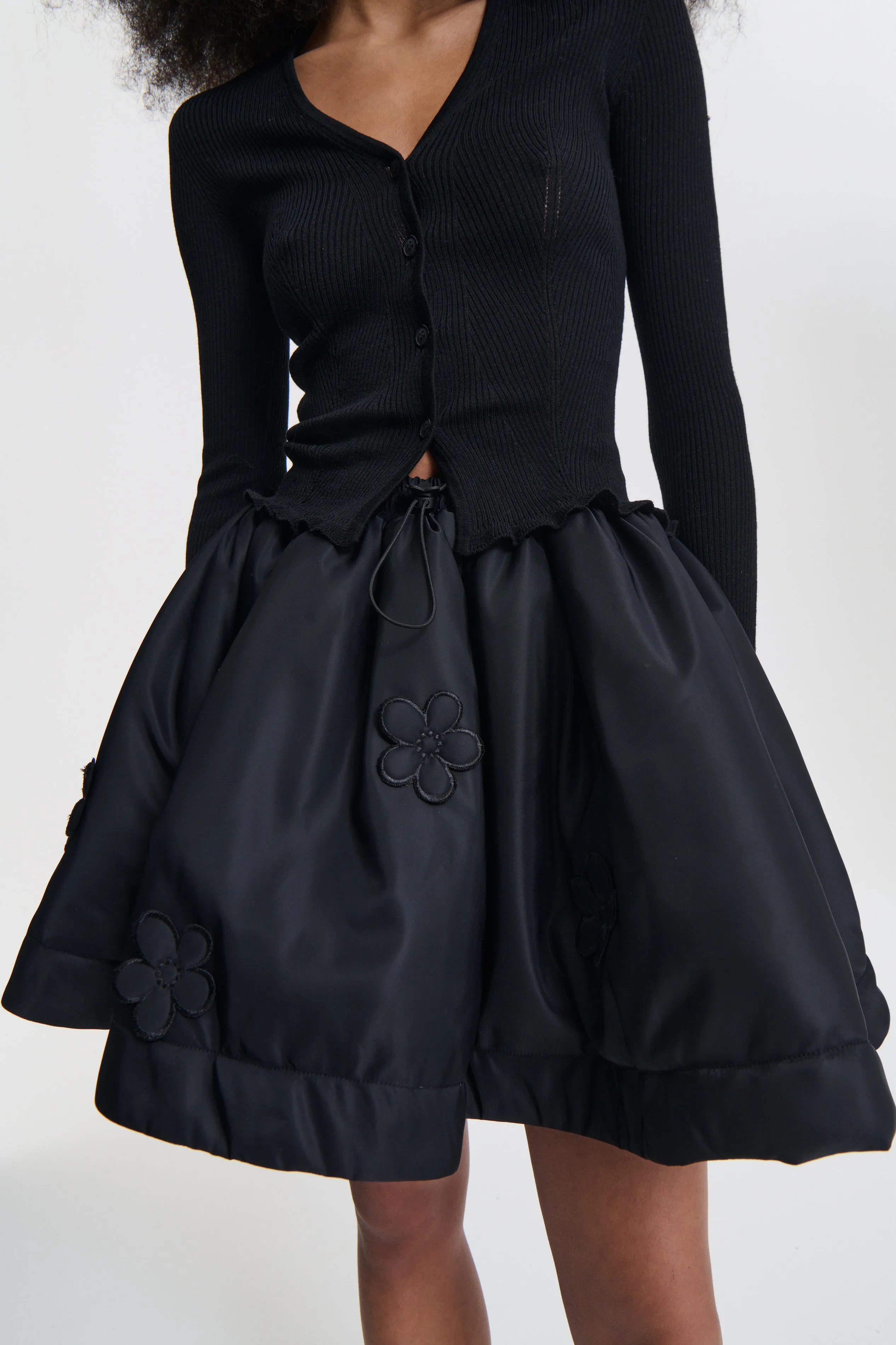 BESSIE | CARDIGAN SEAMLESS MERINO BLACK sold by Cecilie Bahnsen product image thumbnail 3