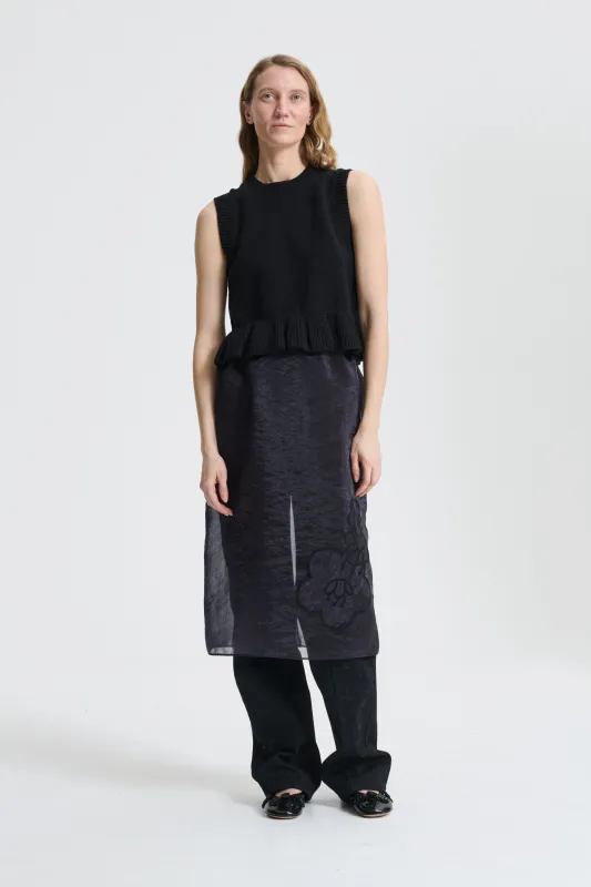 BILL | VEST RECYCLED CASHMERE BLACK sold by Cecilie Bahnsen