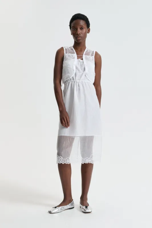 BONA | VEST LIQUID MYRTIA WHITE made by AW25