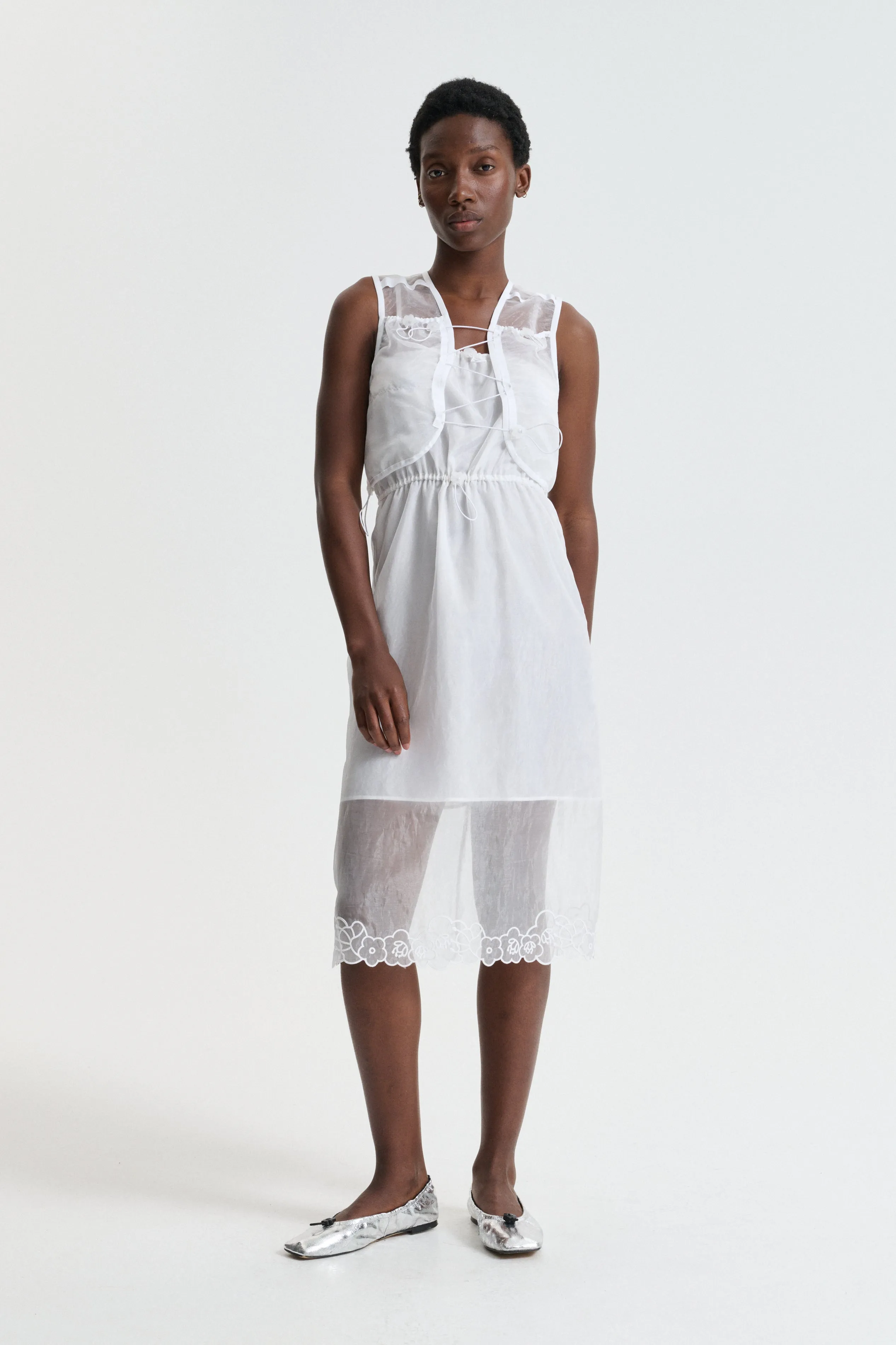 BONA | VEST LIQUID MYRTIA WHITE sold by Cecilie Bahnsen