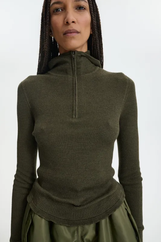 CBBELMA | HOODIE SUMMER MERINO KNIT OLIVE made by Cecilie Bahnsen