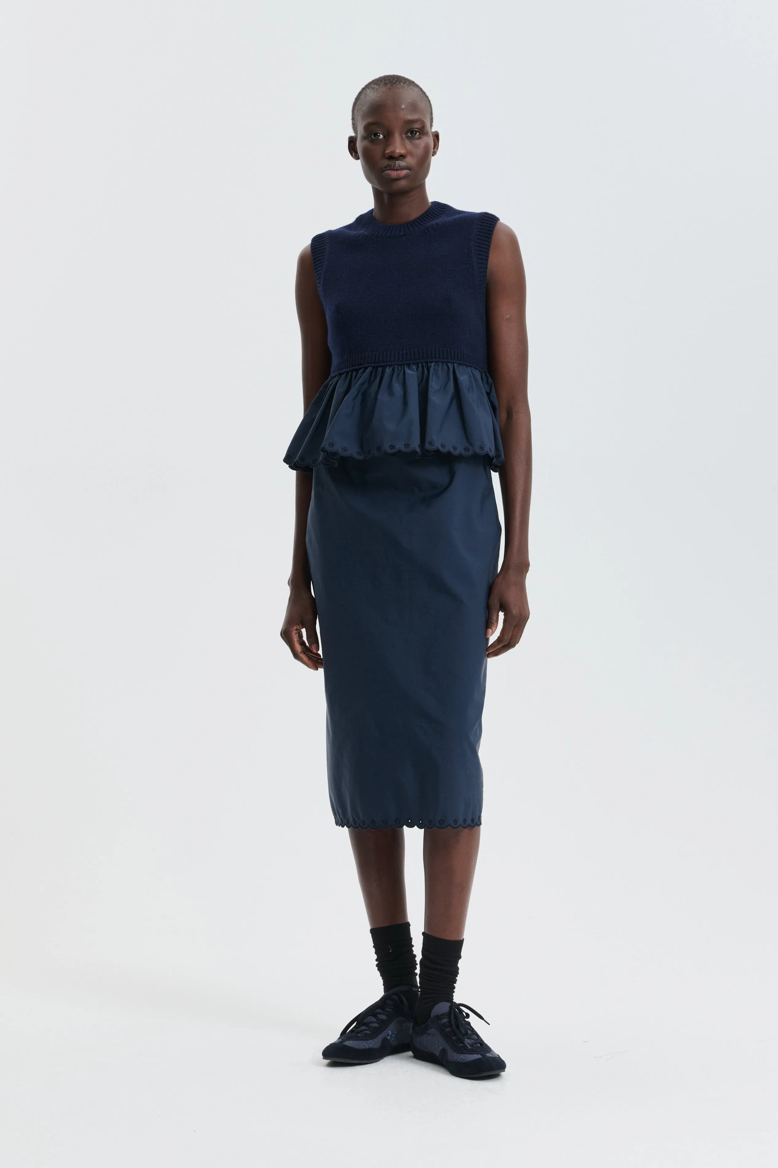 CBFIA | VEST CLASSIC CASHMERE NAVY sold by Cecilie Bahnsen