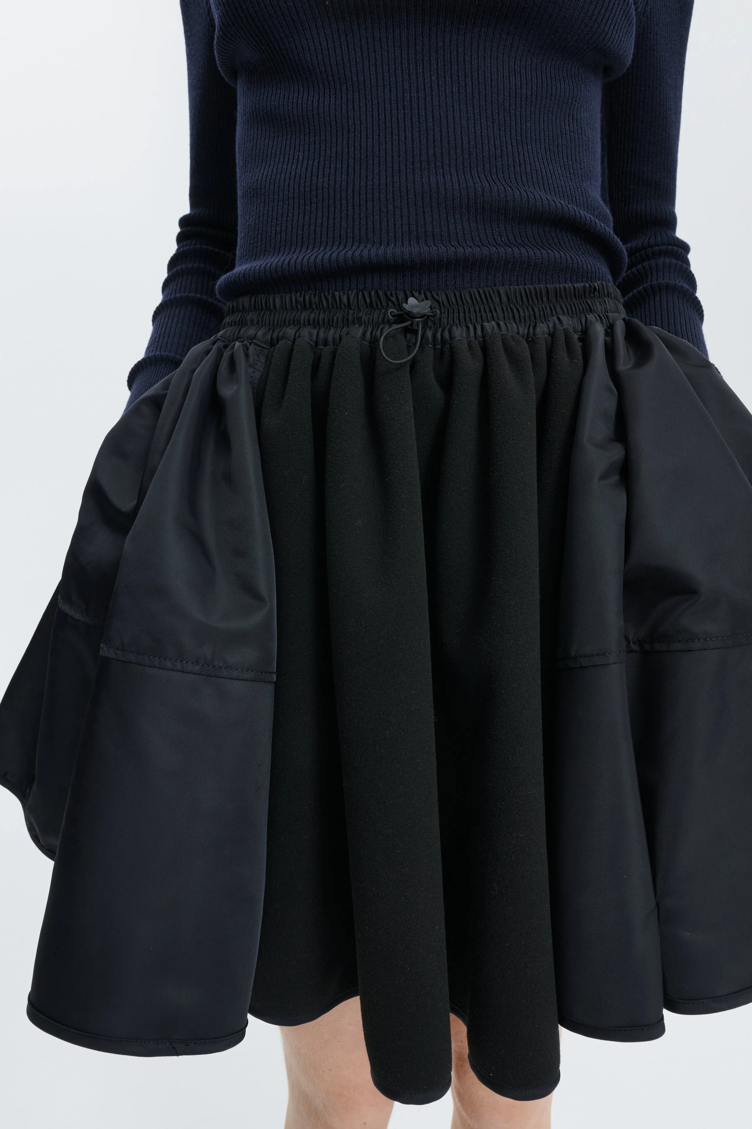 CBFABIANNA | SKIRT NYLON / FLEECE BLACK sold by Cecilie Bahnsen product image thumbnail 4
