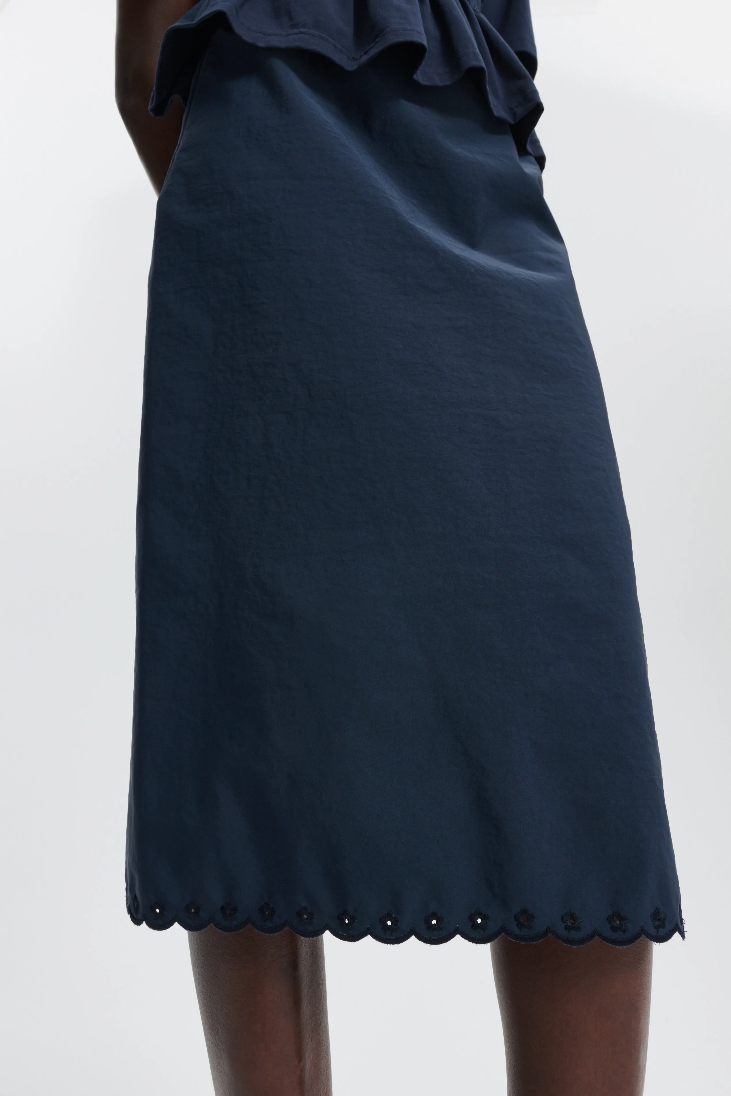 CBBRIA | SKIRT EMBROIDERED TAFFETA NAVY sold by Cecilie Bahnsen product image thumbnail 3