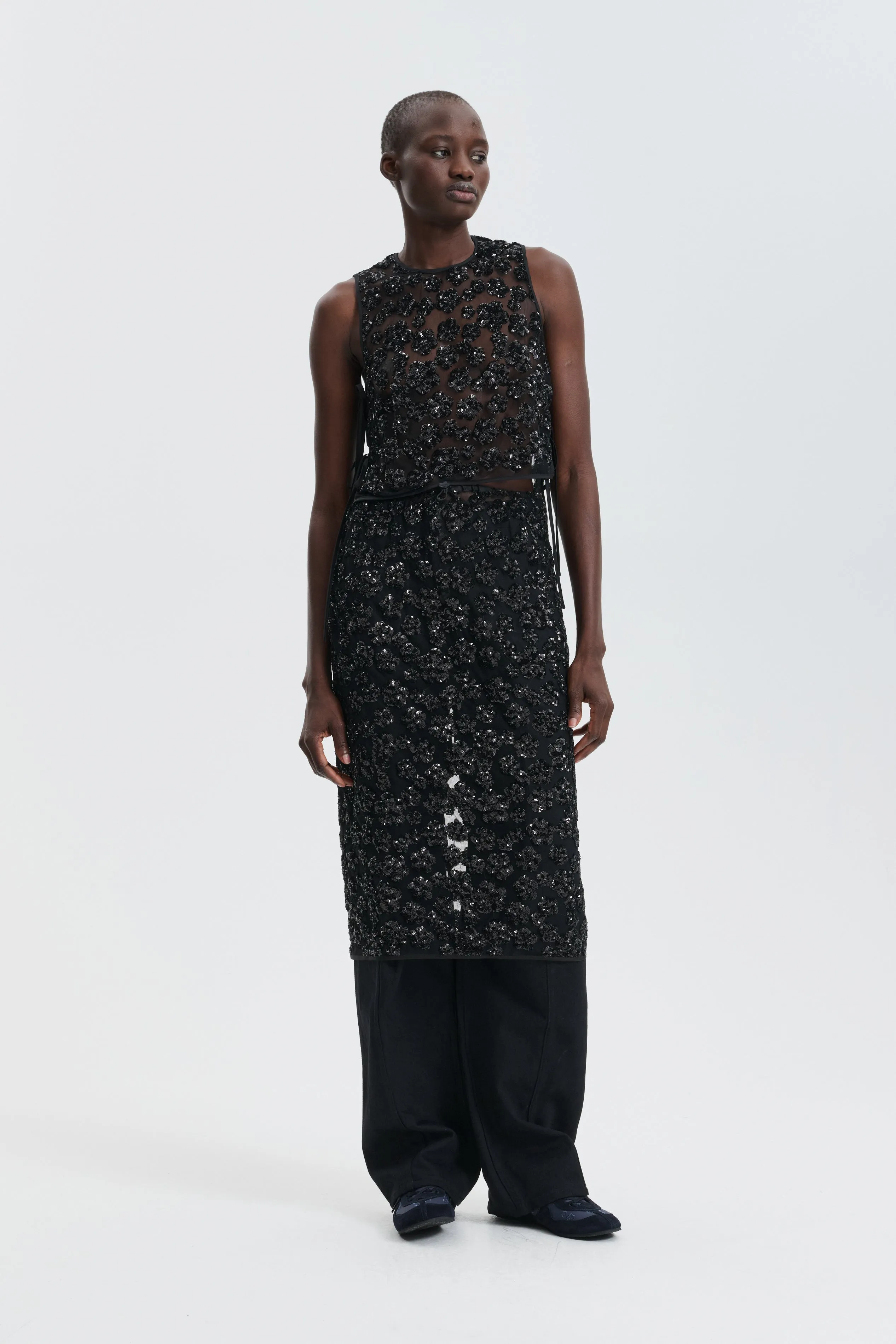 CBFEEBA | TOP UME FLORAL SEQUINS BLACK sold by Cecilie Bahnsen