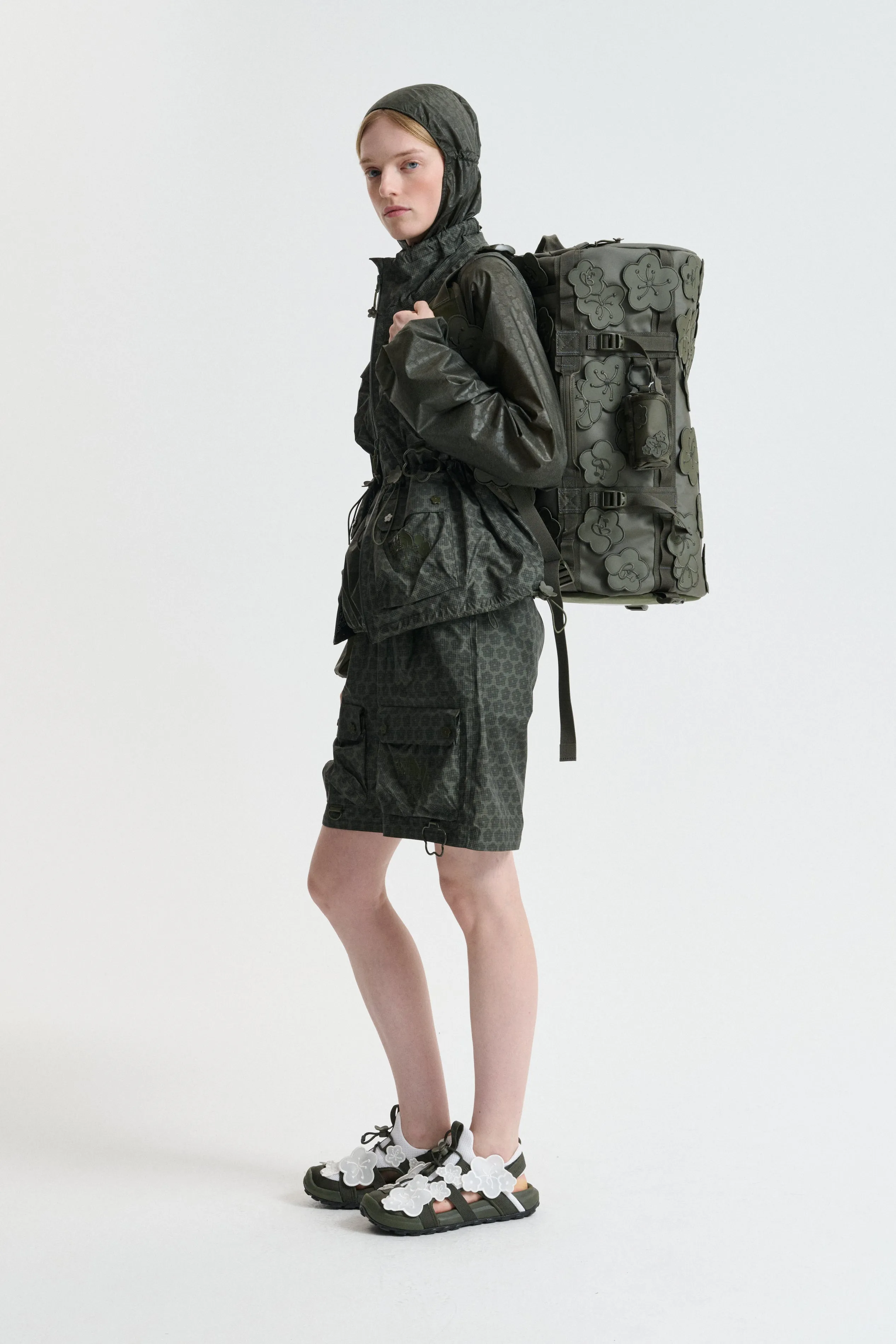 THE NORTH FACE X CECILIE BAHNSEN ANNA BASE CAMP | DUFFEL (S) | POLYESTER FOREST NIGHT GREEN sold by Cecilie Bahnsen