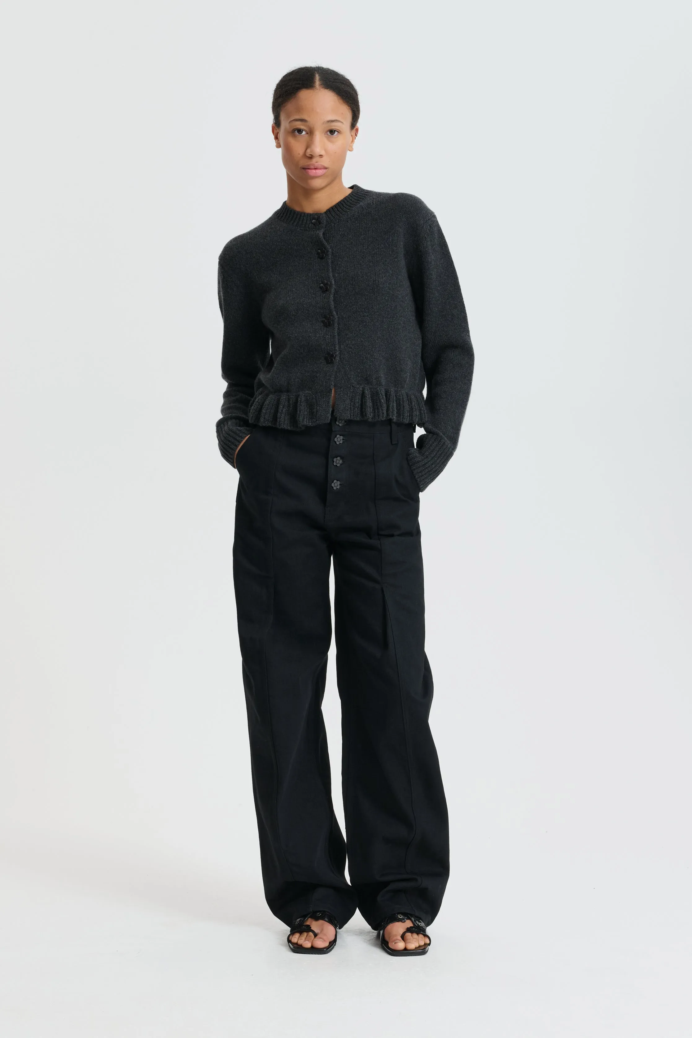 CBFIBBIE | CARDIGAN RECYCLED CASHMERE CHARCOAL GREY sold by Cecilie Bahnsen