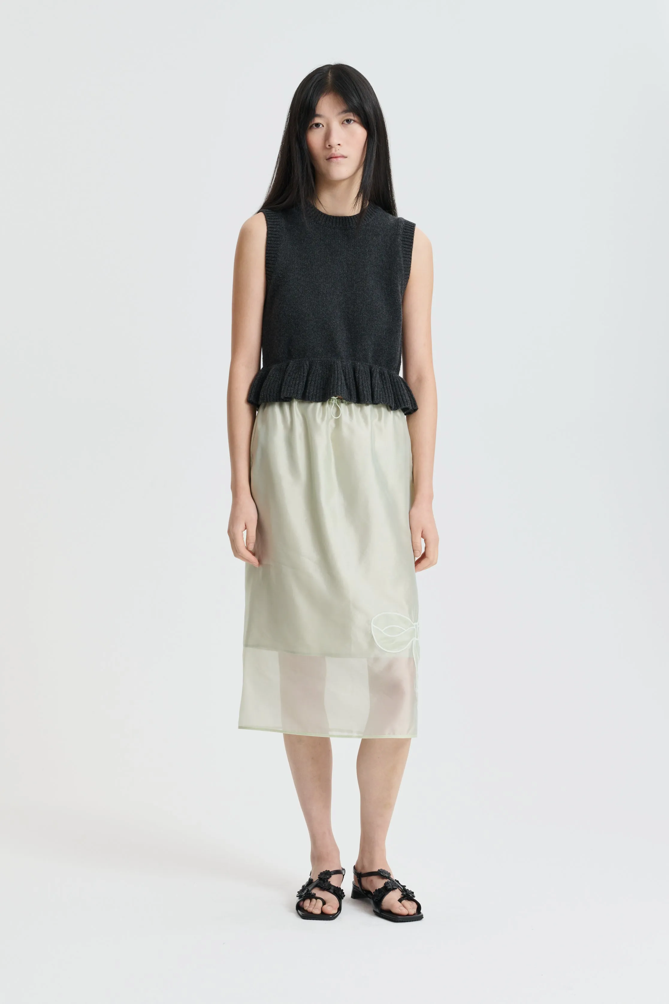 CBBILL | VEST RECYCLED CASHMERE CHARCOAL GREY sold by Cecilie Bahnsen