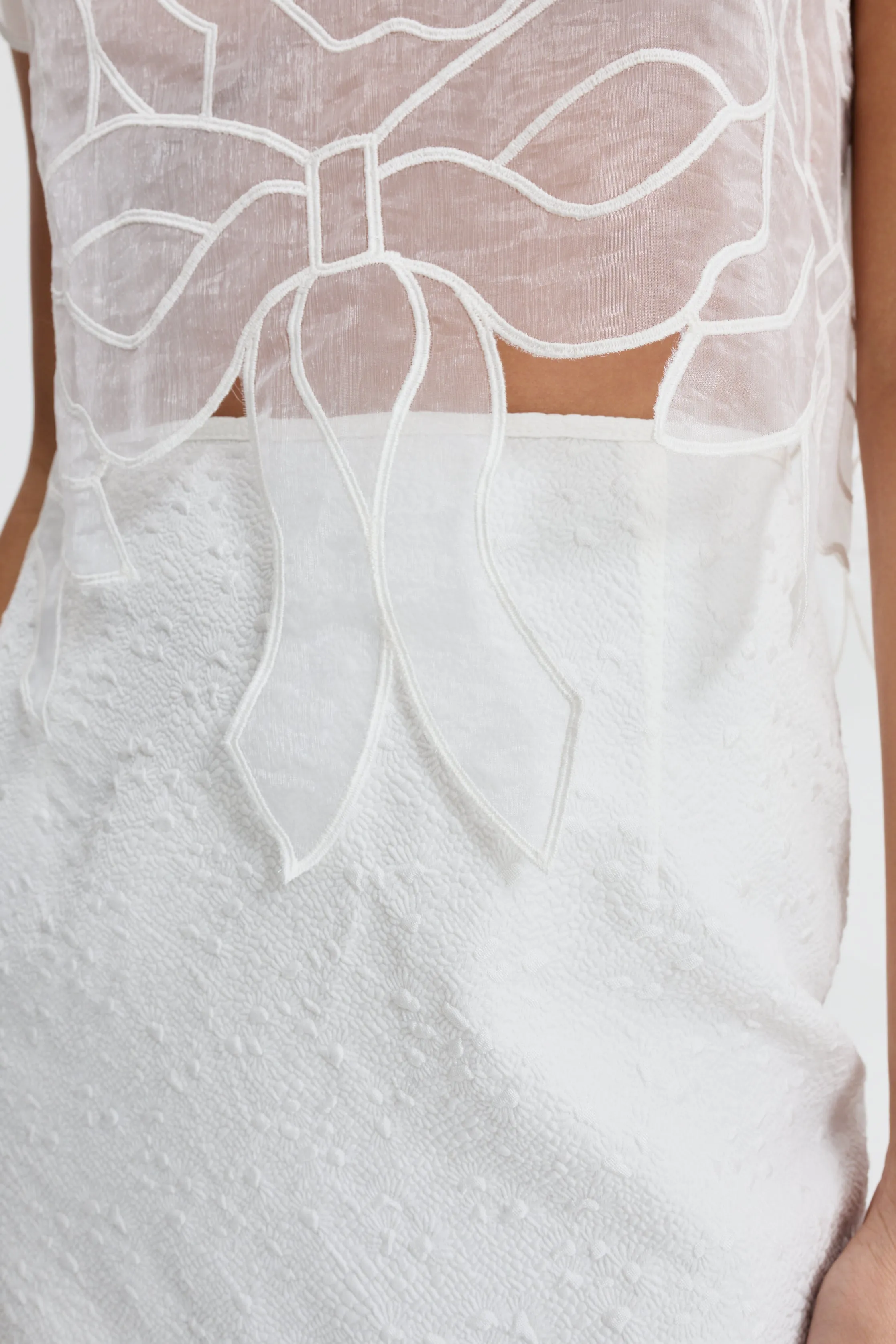 CBAYA | TOP BOW EMBROIDERY WHITE sold by Cecilie Bahnsen product image thumbnail 3