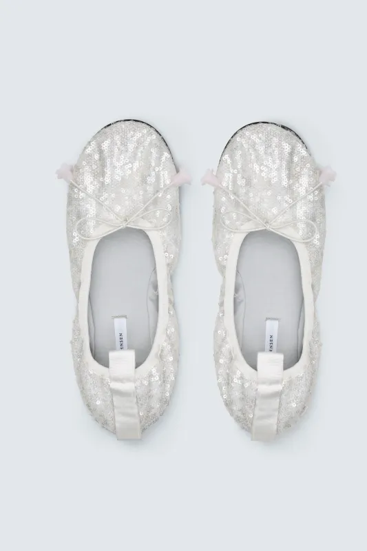 CBGRIELLE | BALLERINA SEQUINS WHITE made by Cecilie Bahnsen