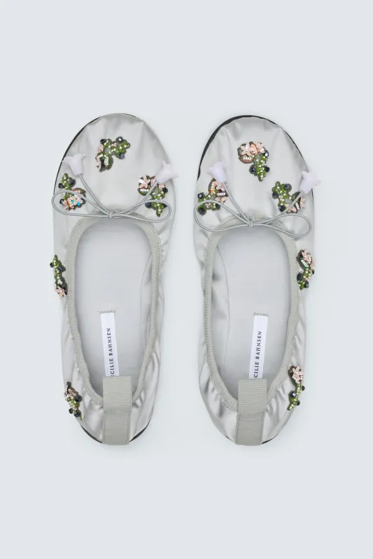 CBGRIELLE | BALLERINA BEADED SATIN SILVER GREY made by Cecilie Bahnsen