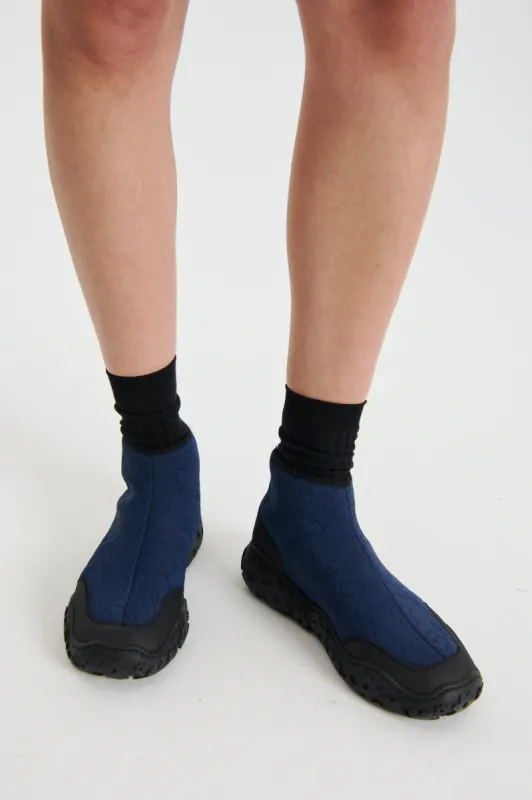 OTHELLO | SNEAKER QUILTED NYLON BLACK/NAVY made by Cecilie Bahnsen