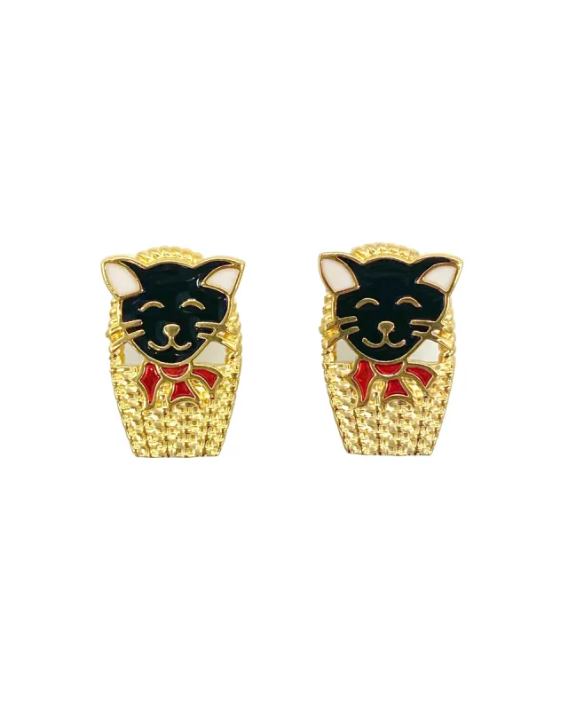 Kitten in Basket Gold Earring made by Chopova Lowena