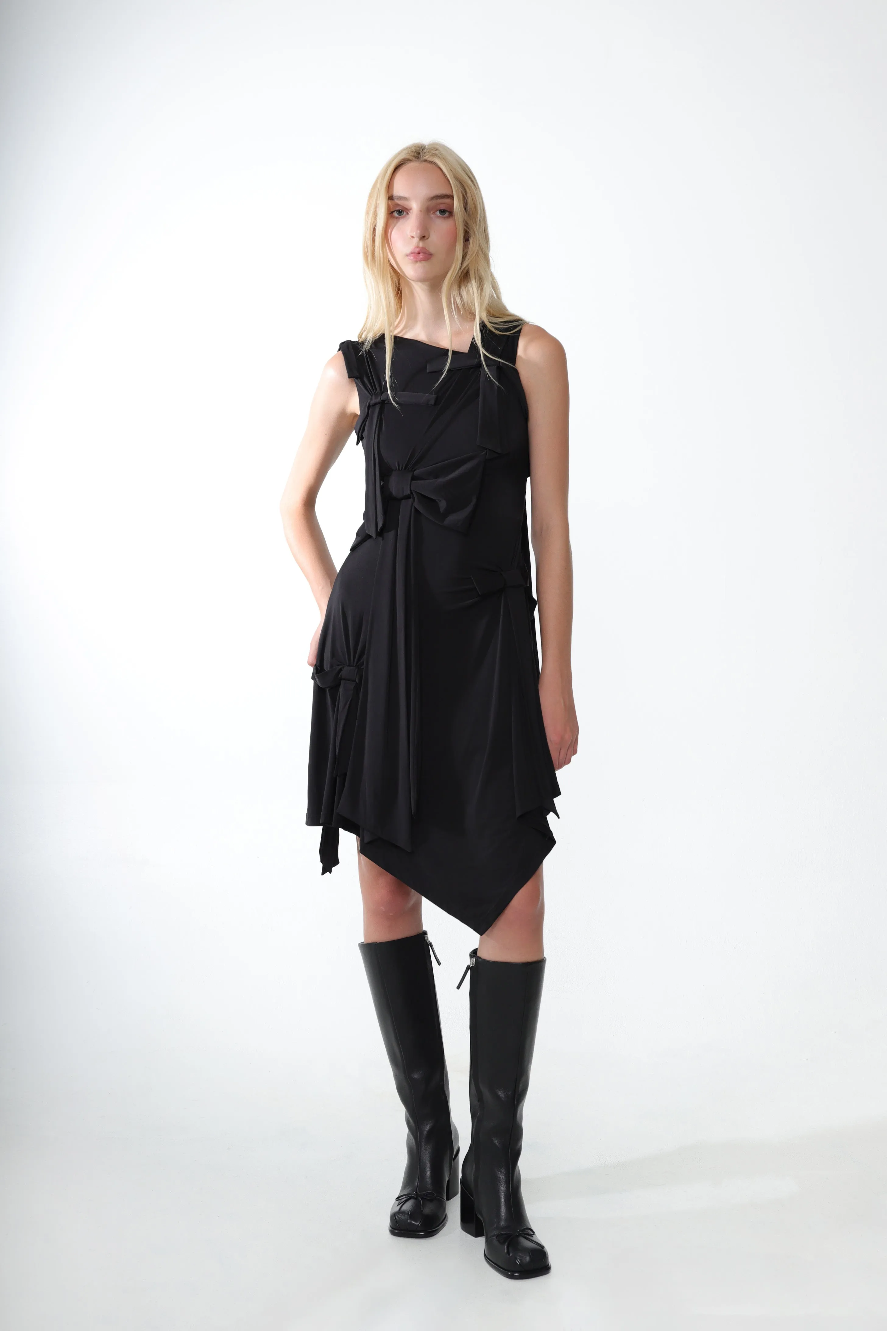 NABE DRESS IN BLACK sold by Sandy Liang product image thumbnail 2