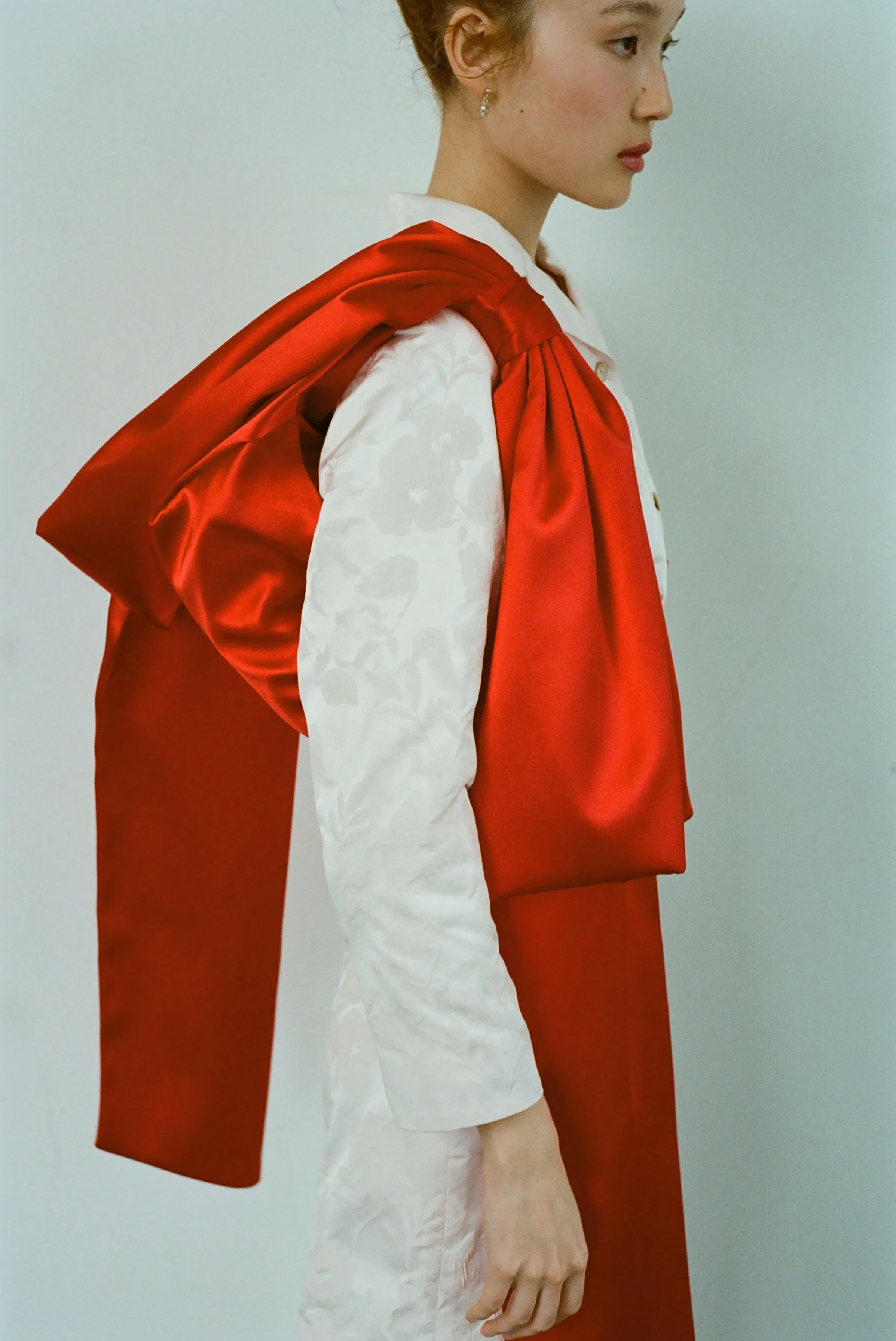 LARGE REGALO BAG IN LIPSTICK sold by Sandy Liang product image thumbnail 2