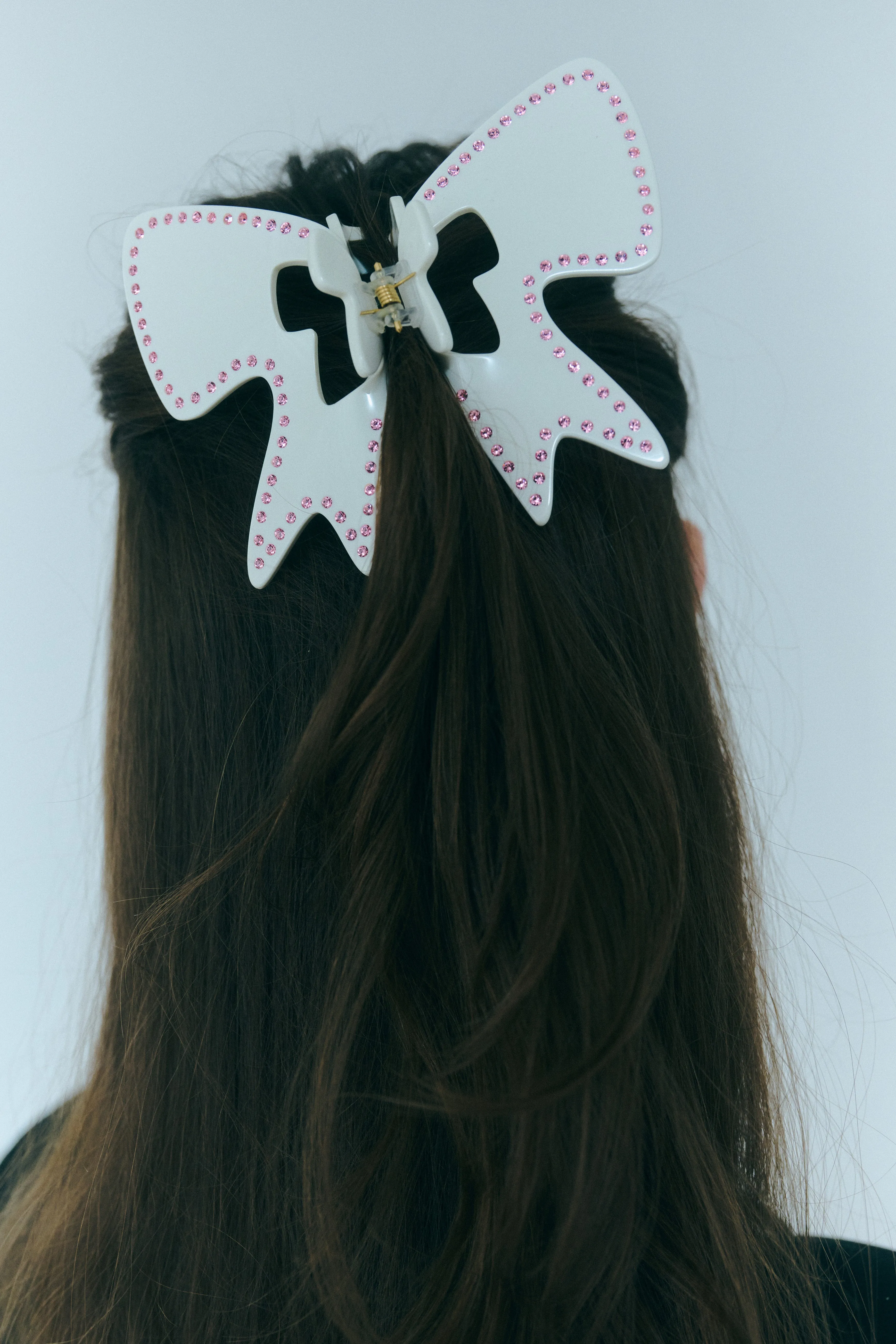 ROCHAMBEAU CLAW IN PANACOTTA sold by Sandy Liang product image thumbnail 3